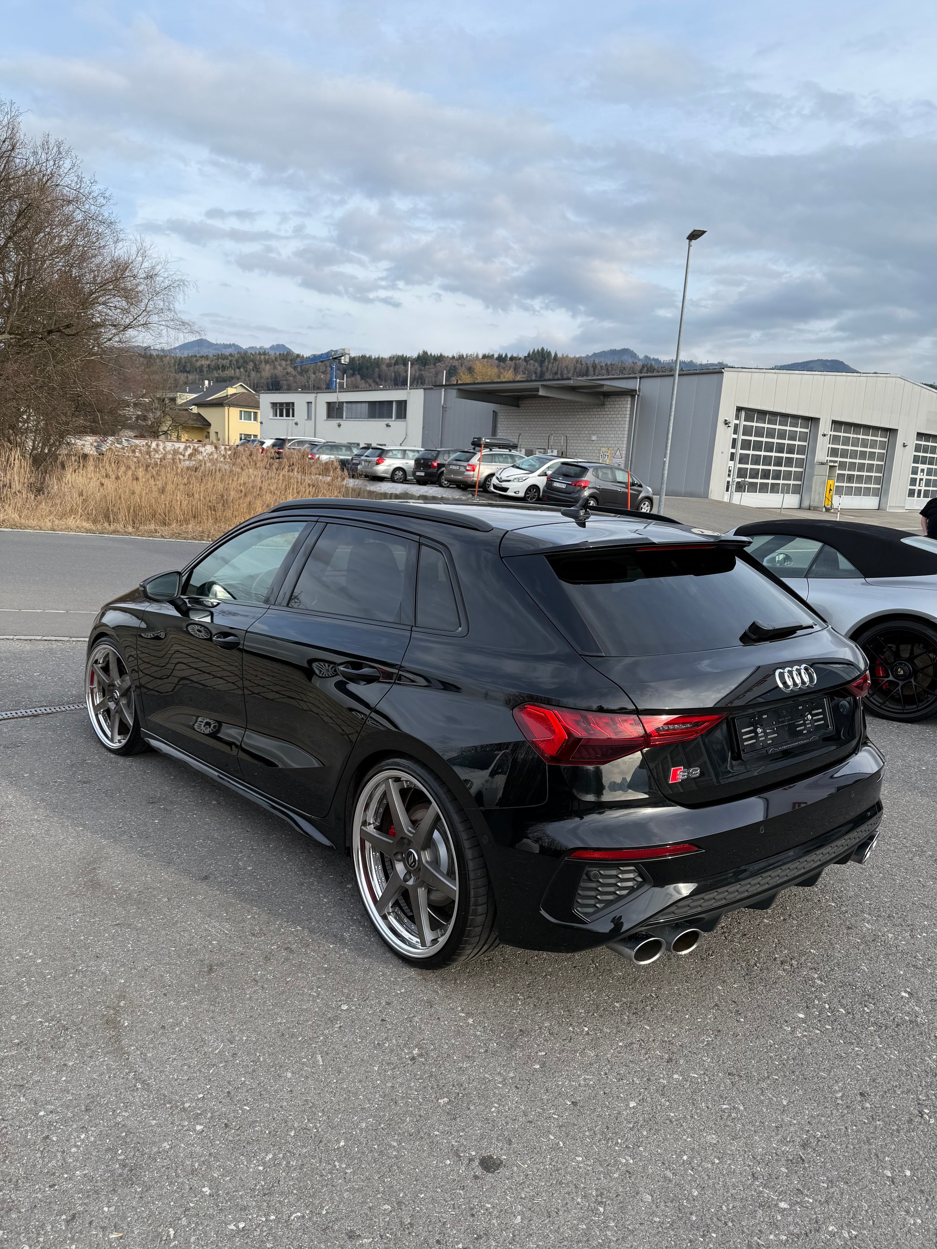AUDI S3 Sportback 2.0 TFSI quattro S-tronic-showroom-element-3