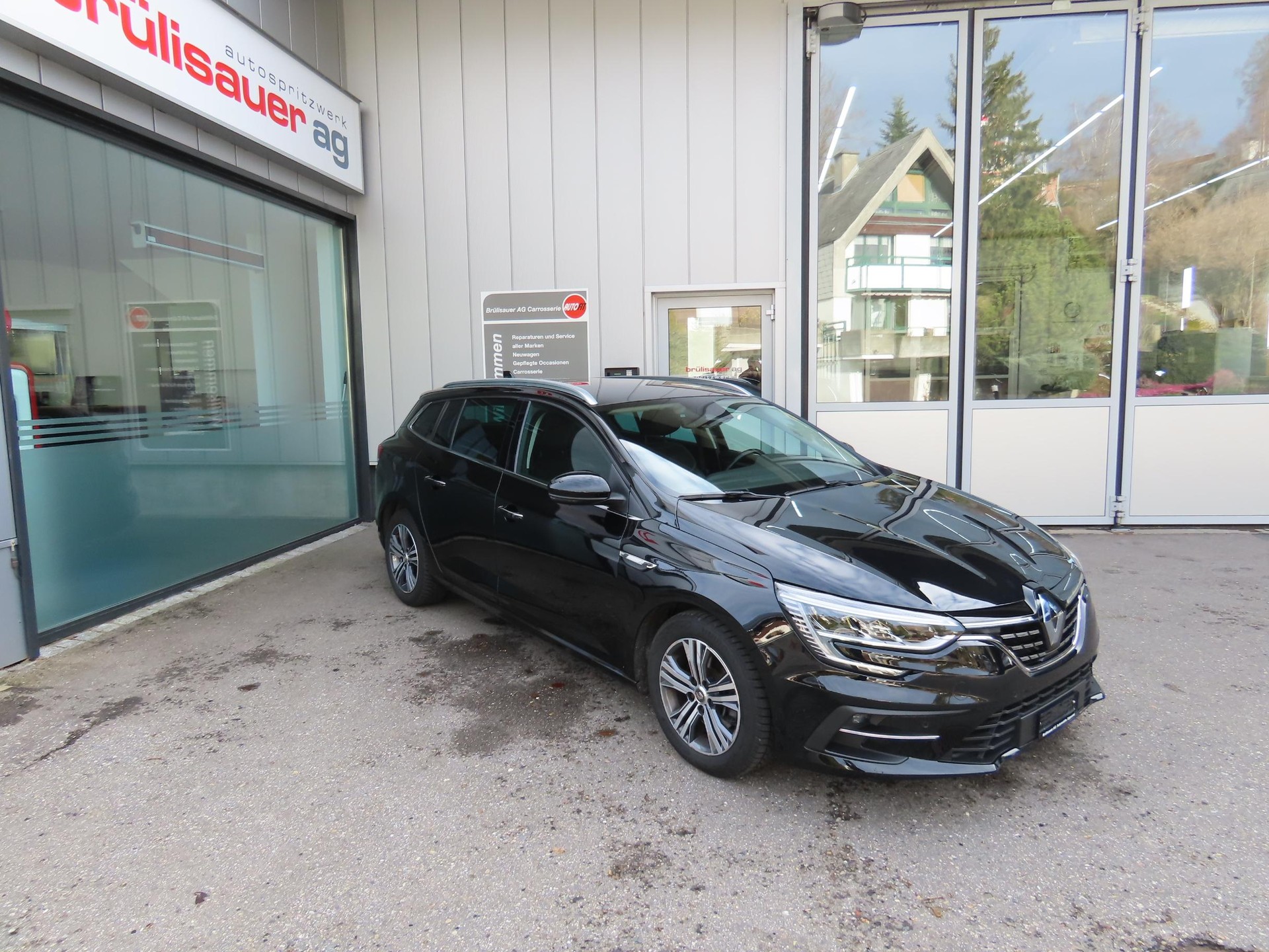 RENAULT Mégane Grandtour 1.3 TCe 160 Intens EDC-showroom-element-2