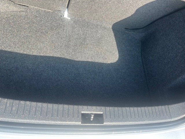 SEAT Ibiza 1.2 Reference-image-8