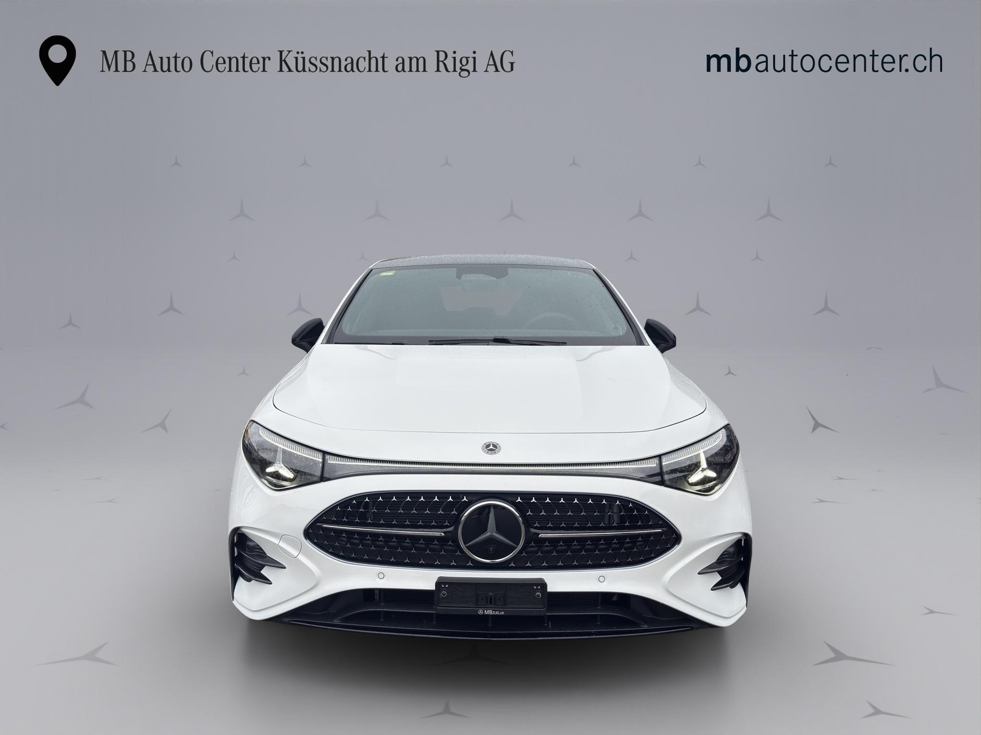 MERCEDES-BENZ CLA 220 AMG Line-showroom-element-1