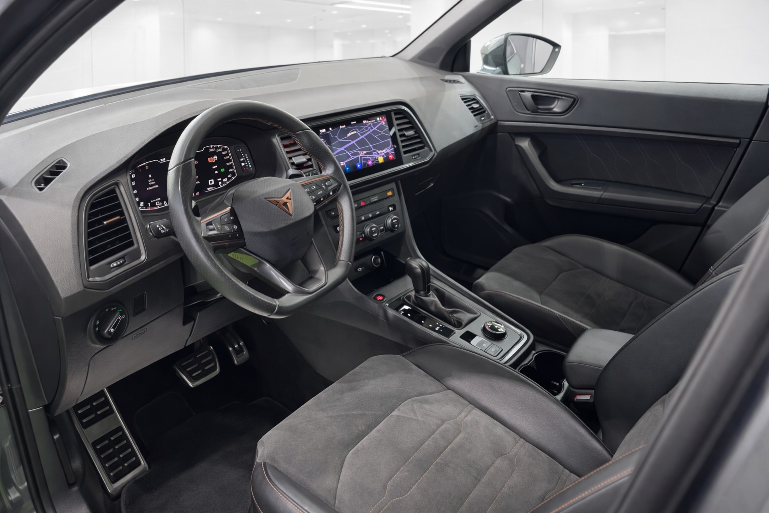 CUPRA Ateca 2.0TSI VZ 4Drive DSG-image-8