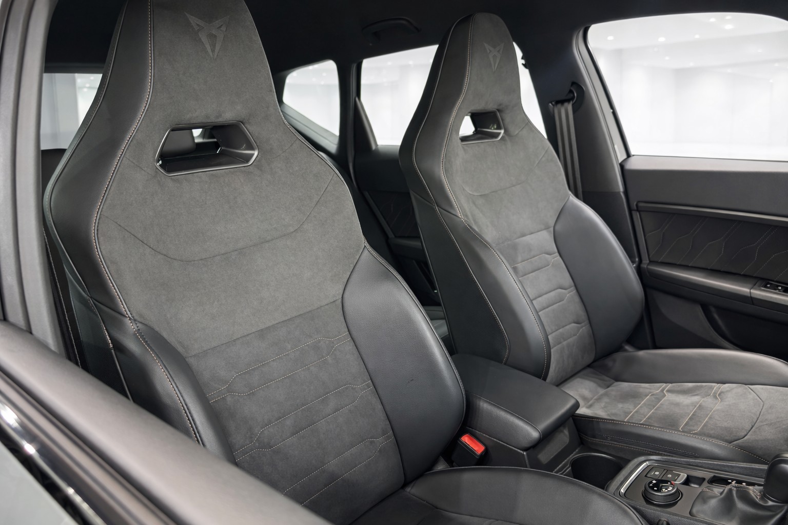 CUPRA Ateca 2.0TSI VZ 4Drive DSG-image-11