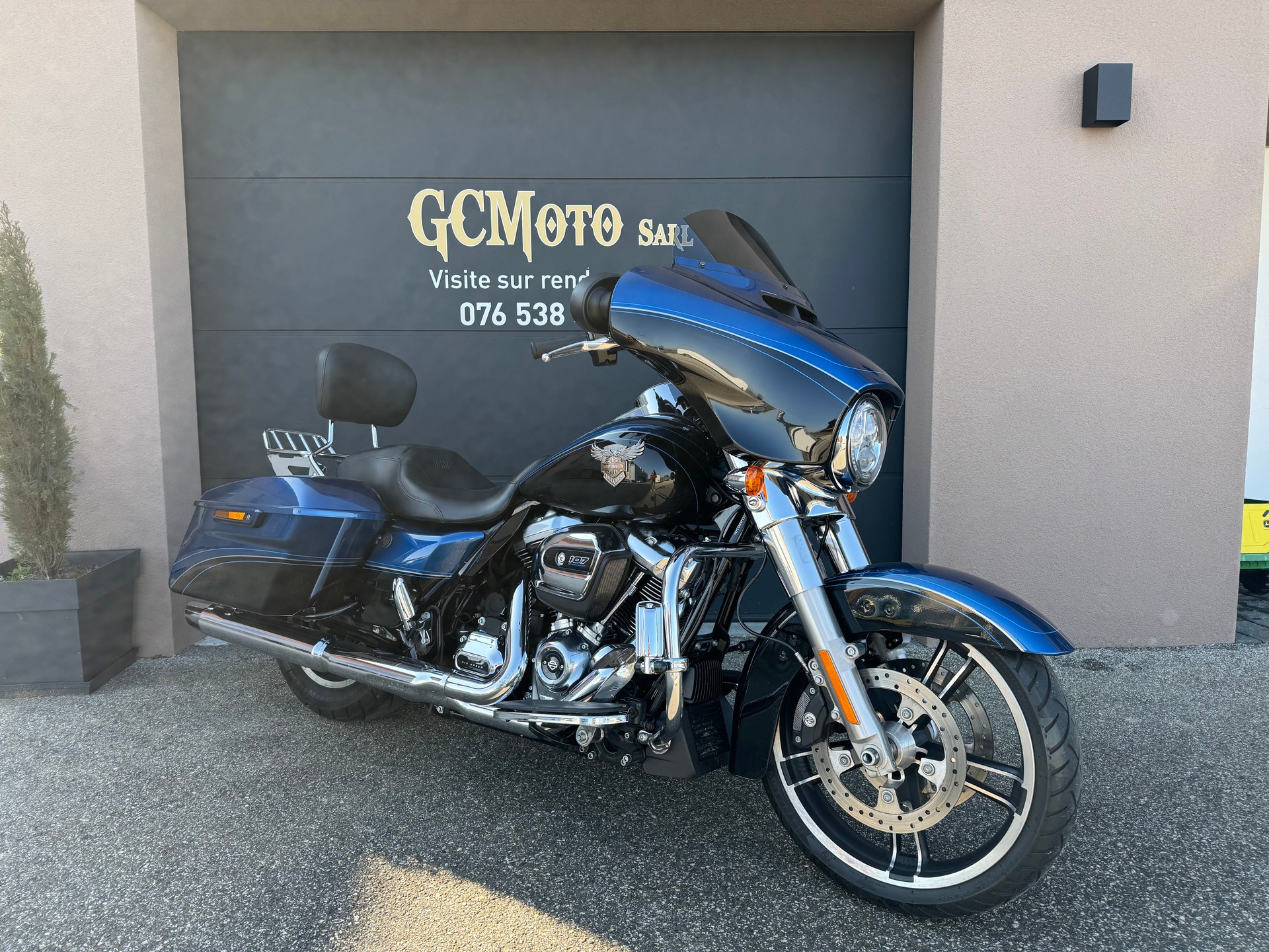HARLEY-DAVIDSON FLHX Street Glide 107 ABS-image-1
