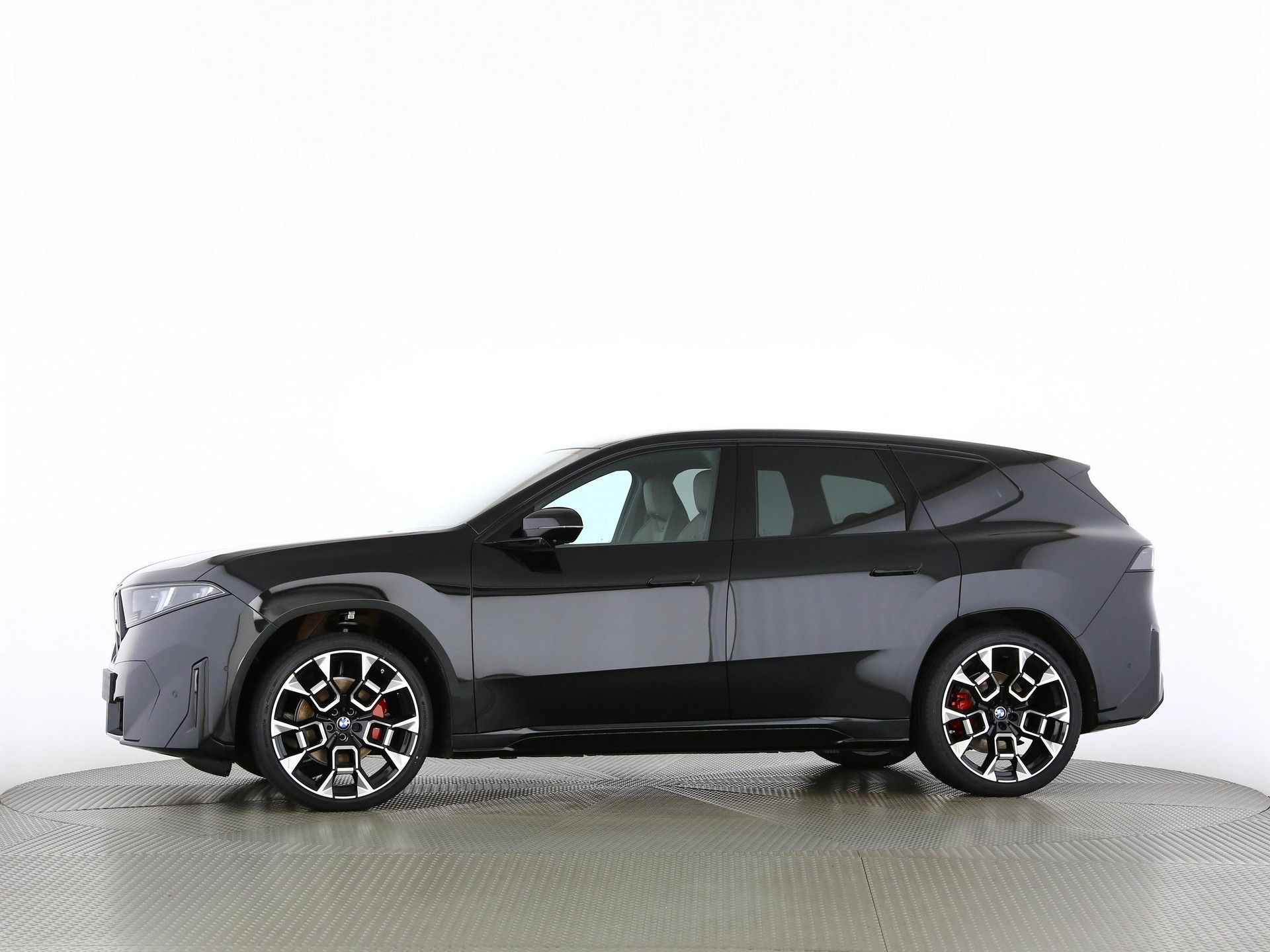 BMW iX3 50 xDrive-image-10