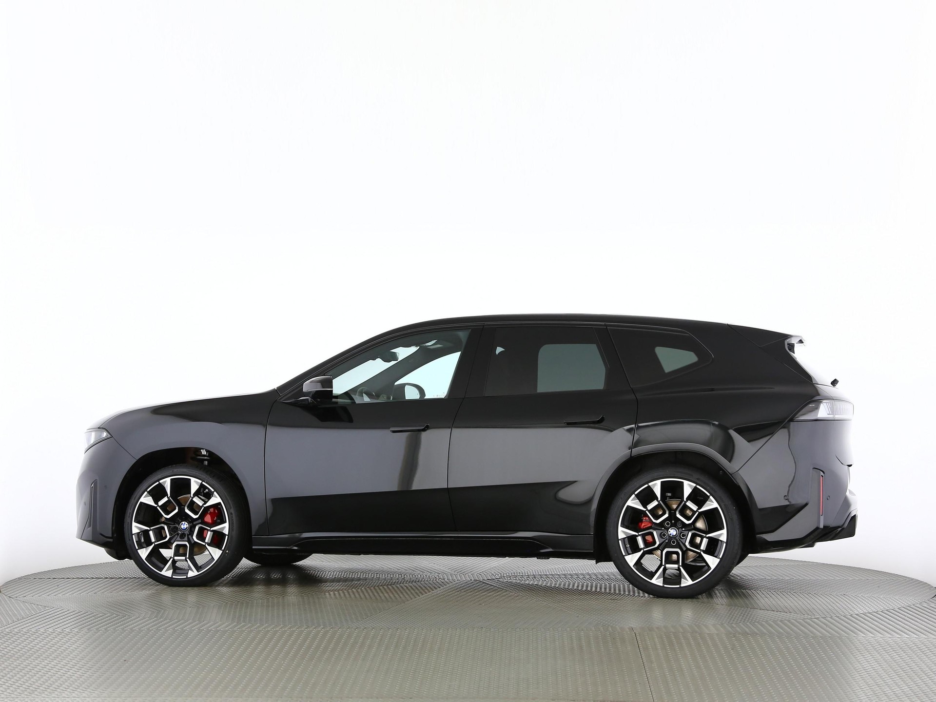 BMW iX3 50 xDrive-image-12
