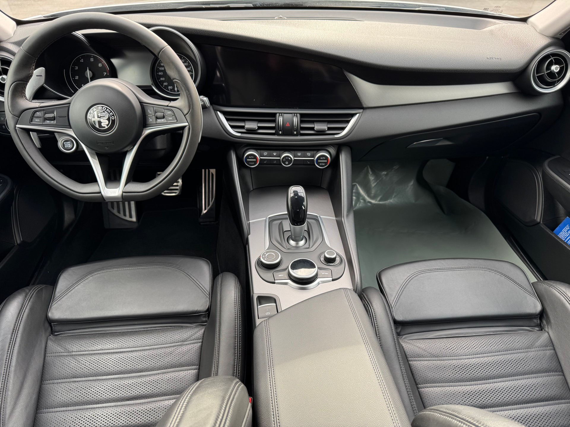 ALFA ROMEO Giulia 2.0 Veloce Q4 Automatic-image-10
