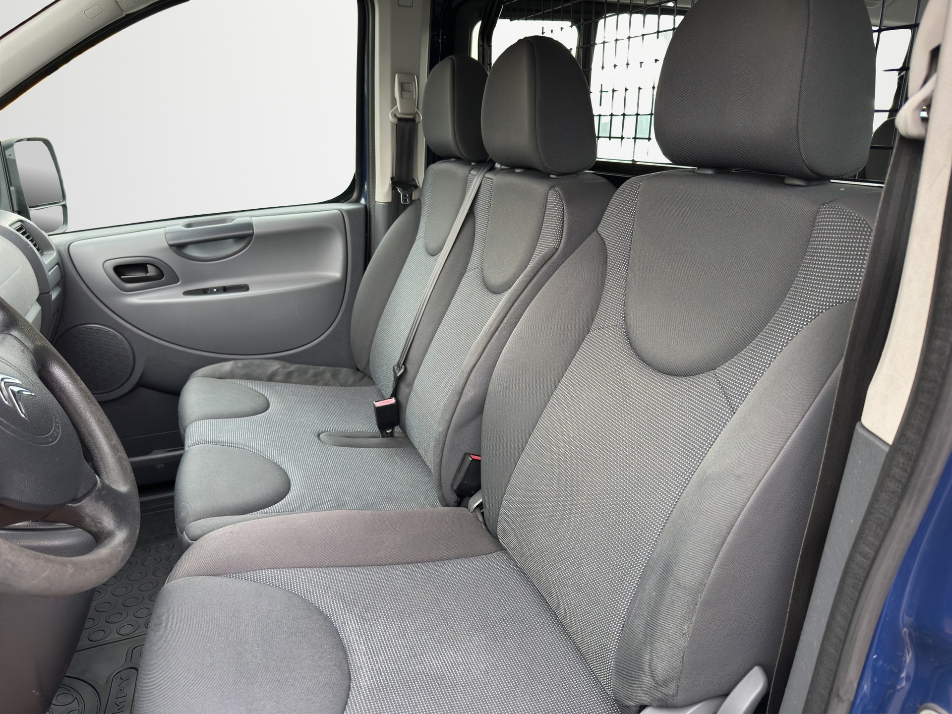CITROEN Jumpy 2.0 HDi L2H1 Attraction-image-8