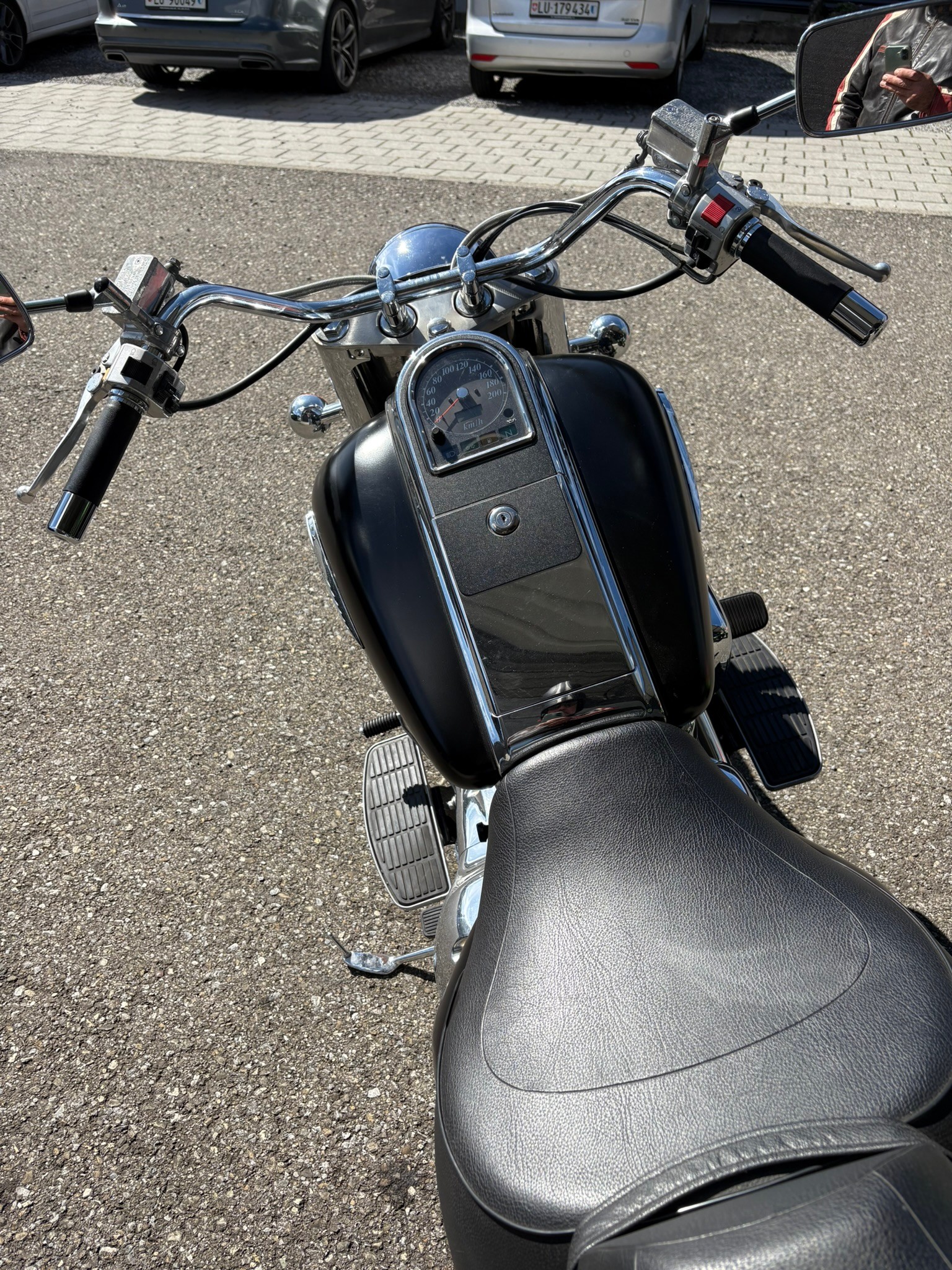 SUZUKI Intruder-image-3