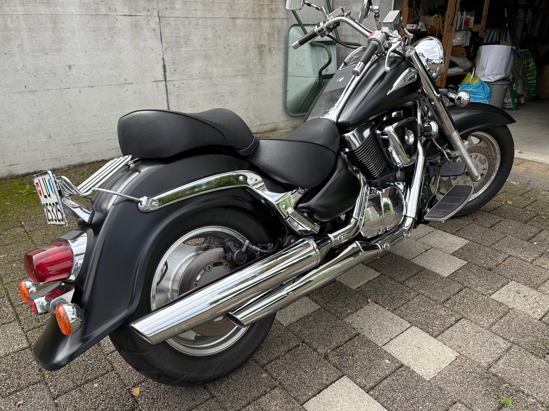 SUZUKI Intruder-image-5