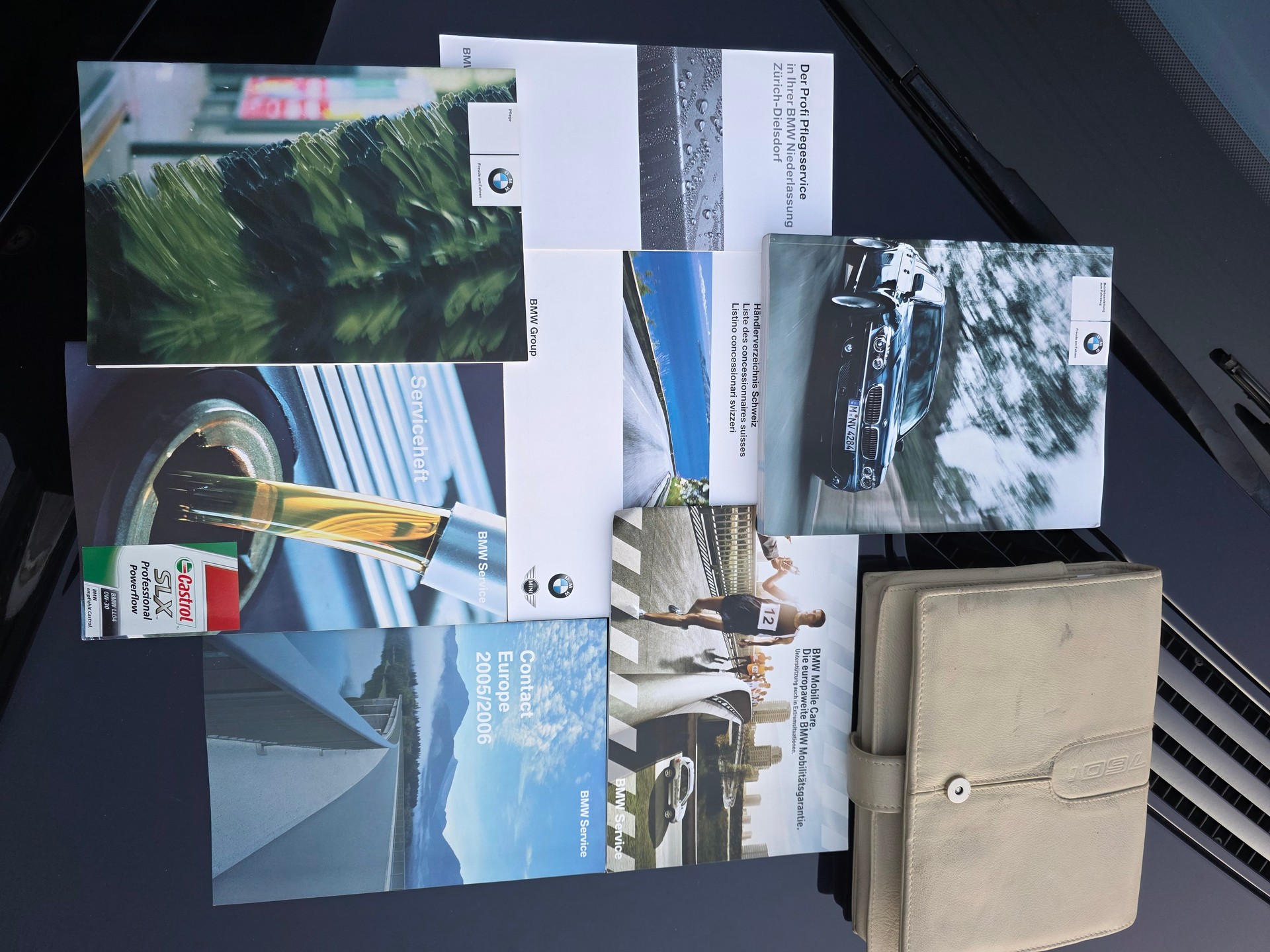 BMW 760i-image-14