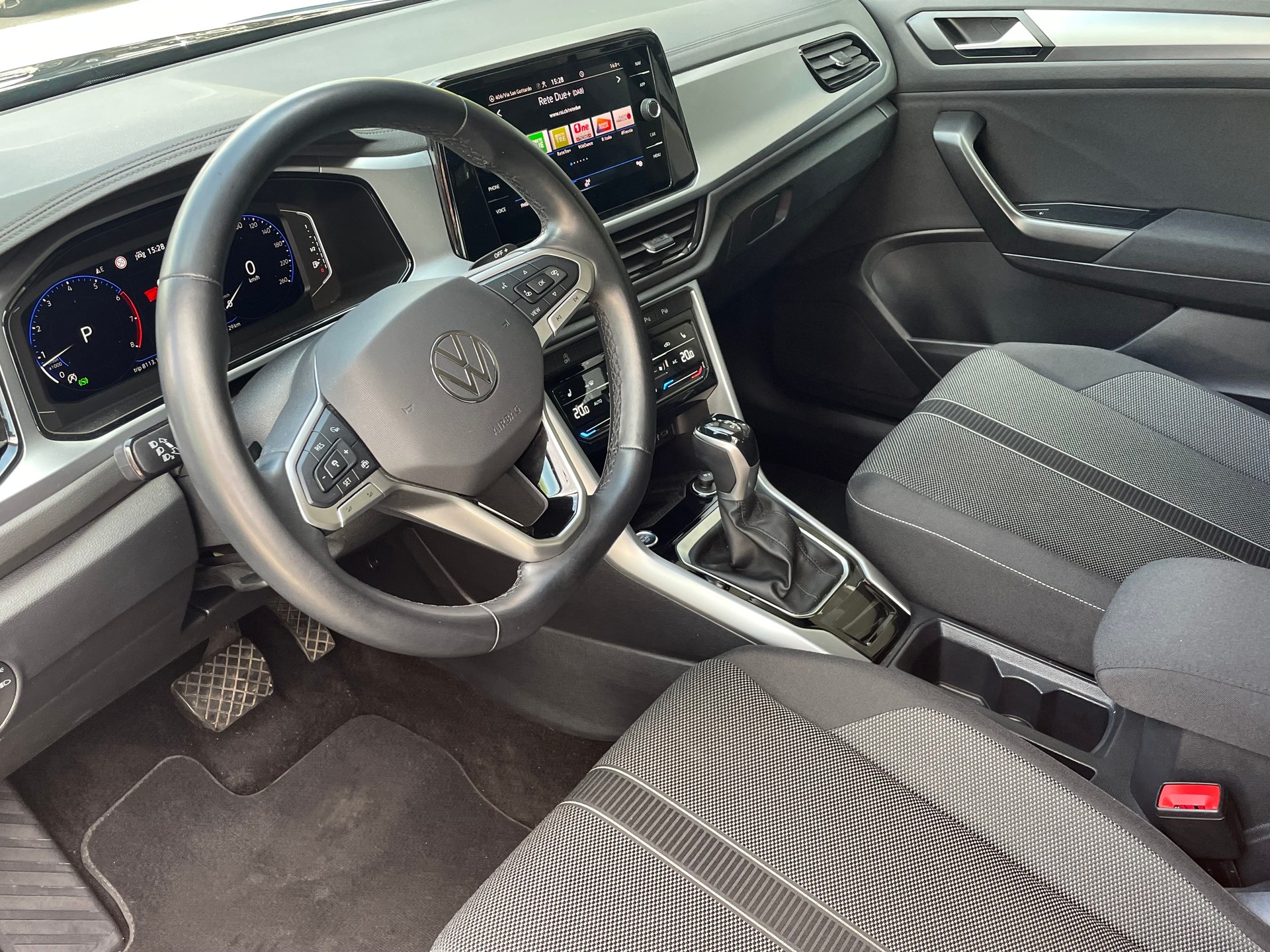 VW T-Roc 1.5 TSI EVO Style DSG-image-2
