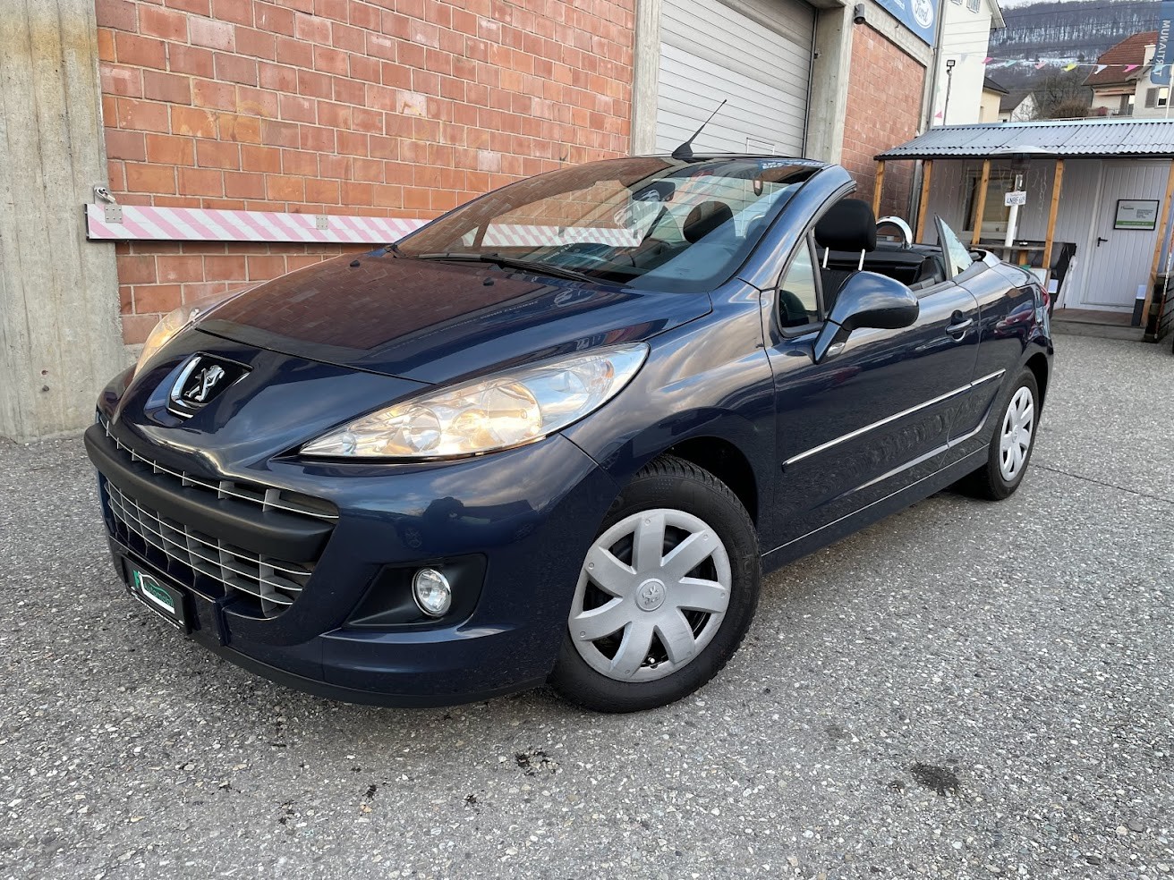 PEUGEOT 207 CC 1.6 HDI Sport
