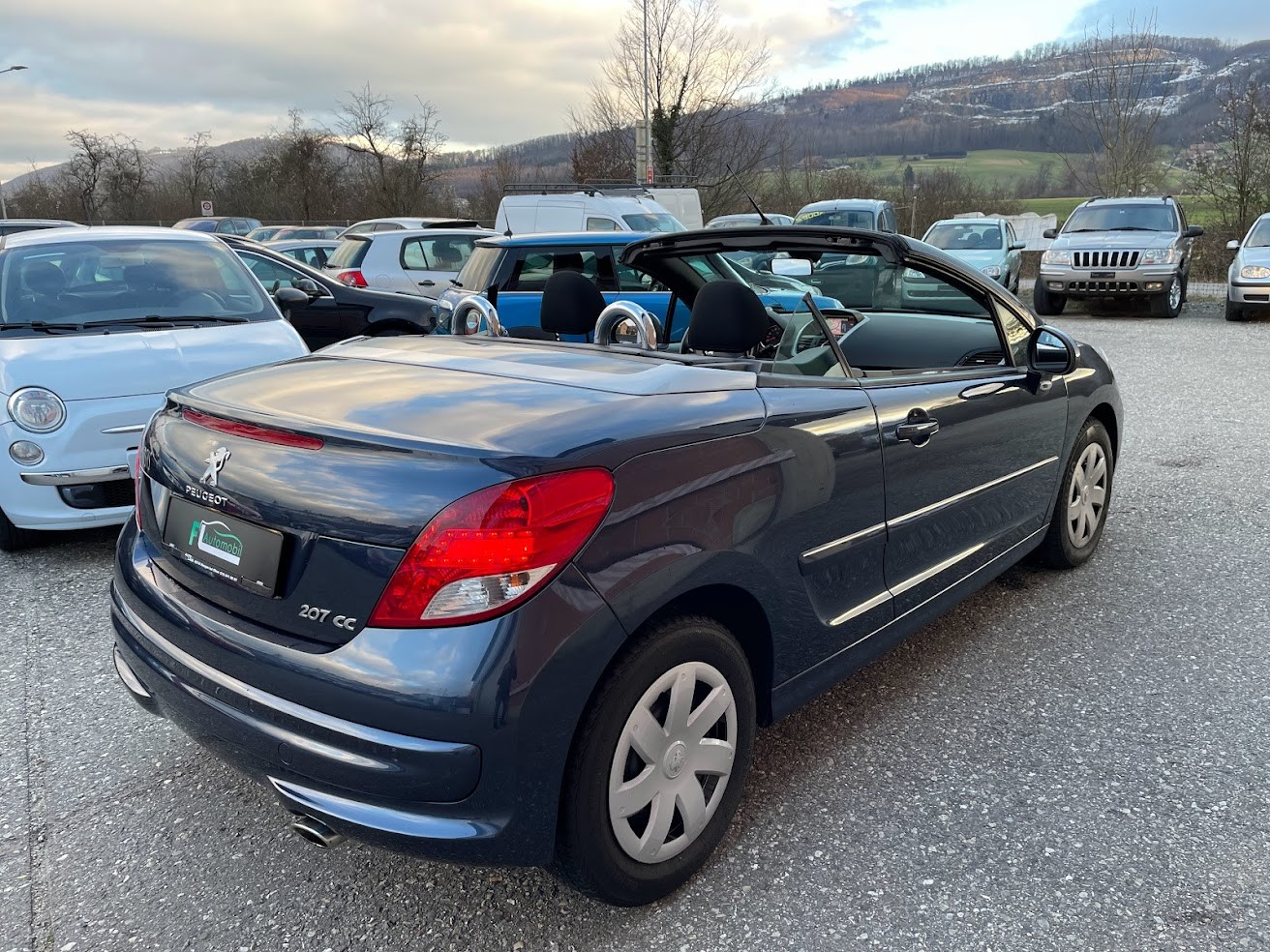 PEUGEOT 207 CC 1.6 HDI Sport-image-6