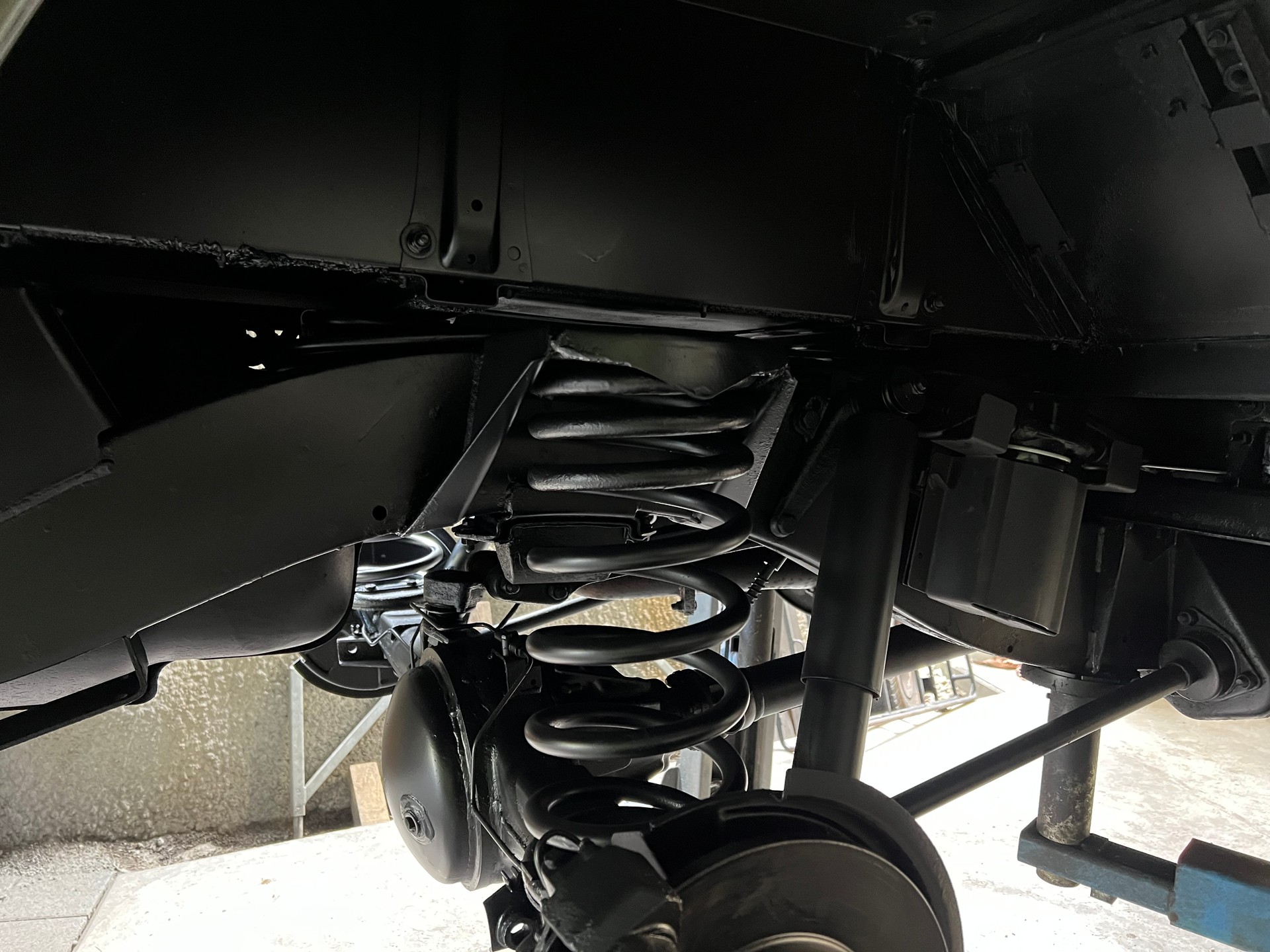 LAND ROVER Defender 110 2.5Td5-image-15