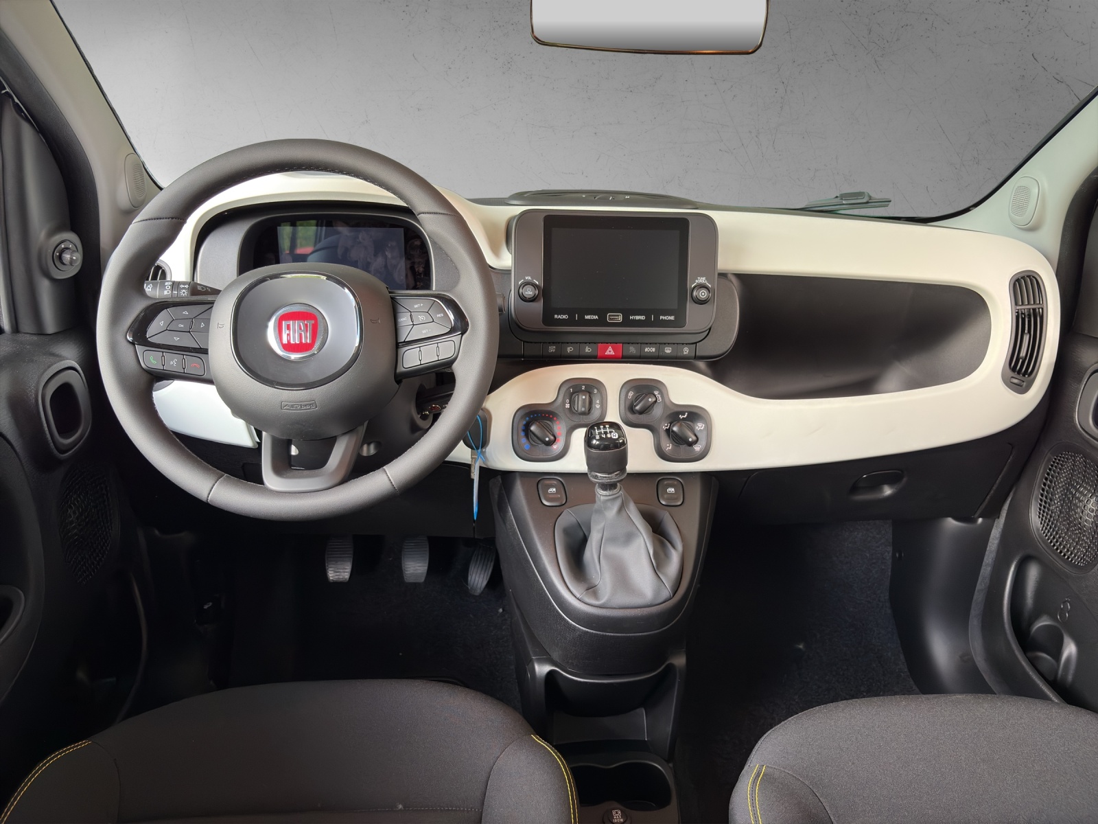 FIAT Pandina 1.0 MHEV Cross-image-5