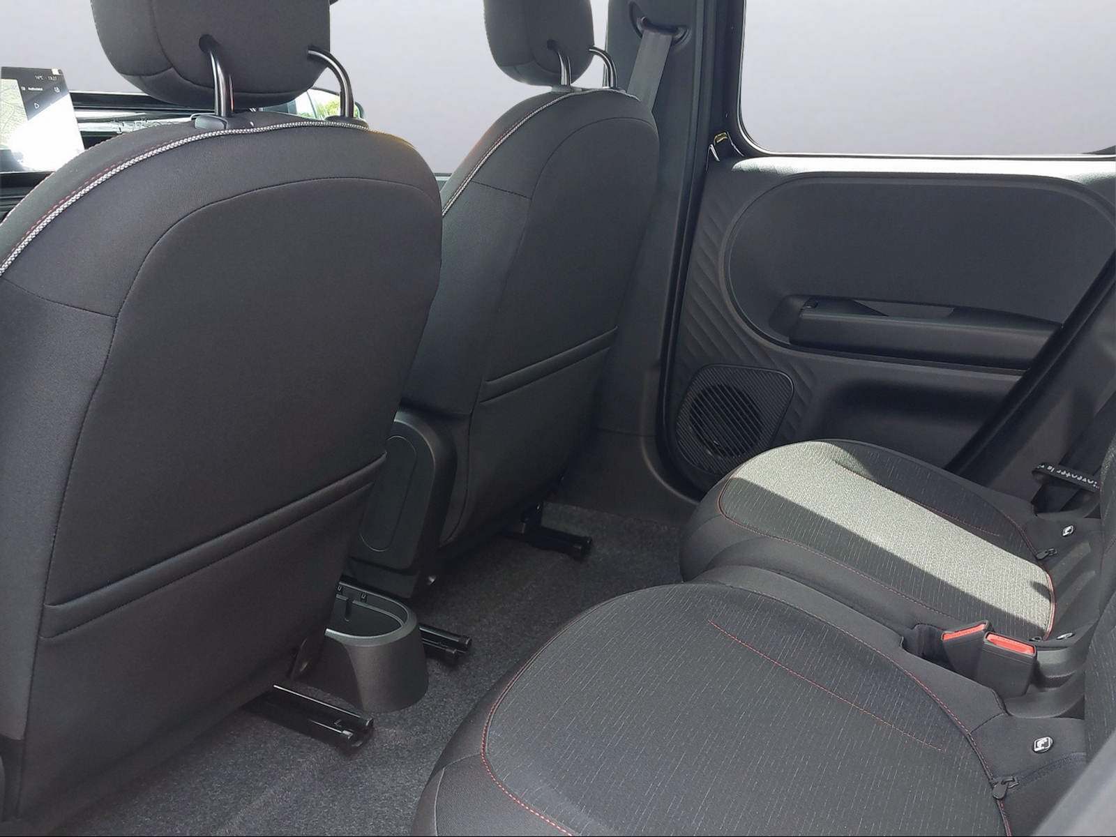 RENAULT Twingo E-Tech Urban Range techno-image-6