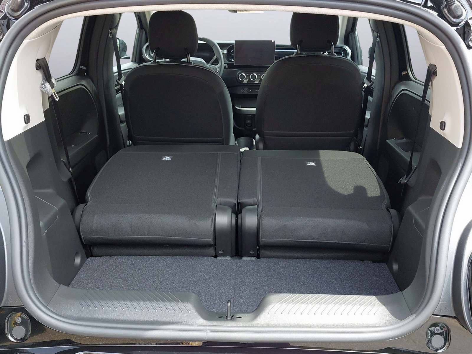 RENAULT Twingo E-Tech Urban Range techno-image-9