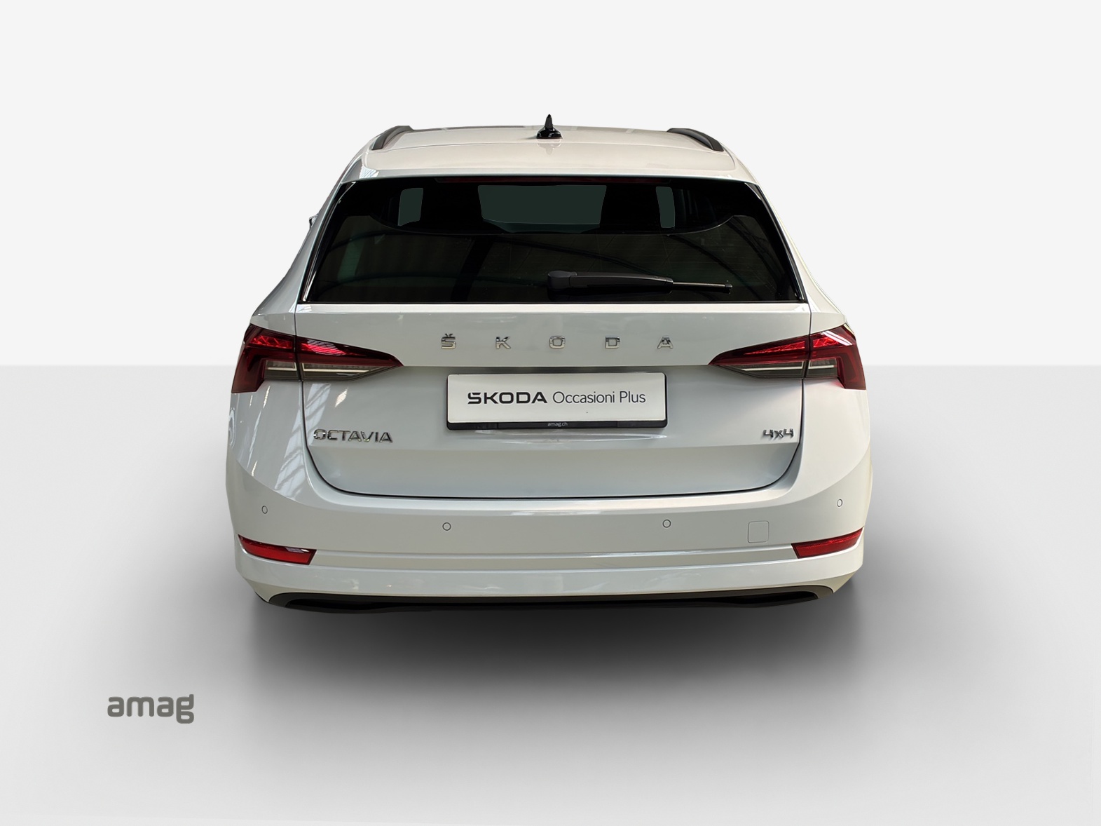 SKODA Octavia Combi 2.0 TDI DSG Ambition 4x4-image-3