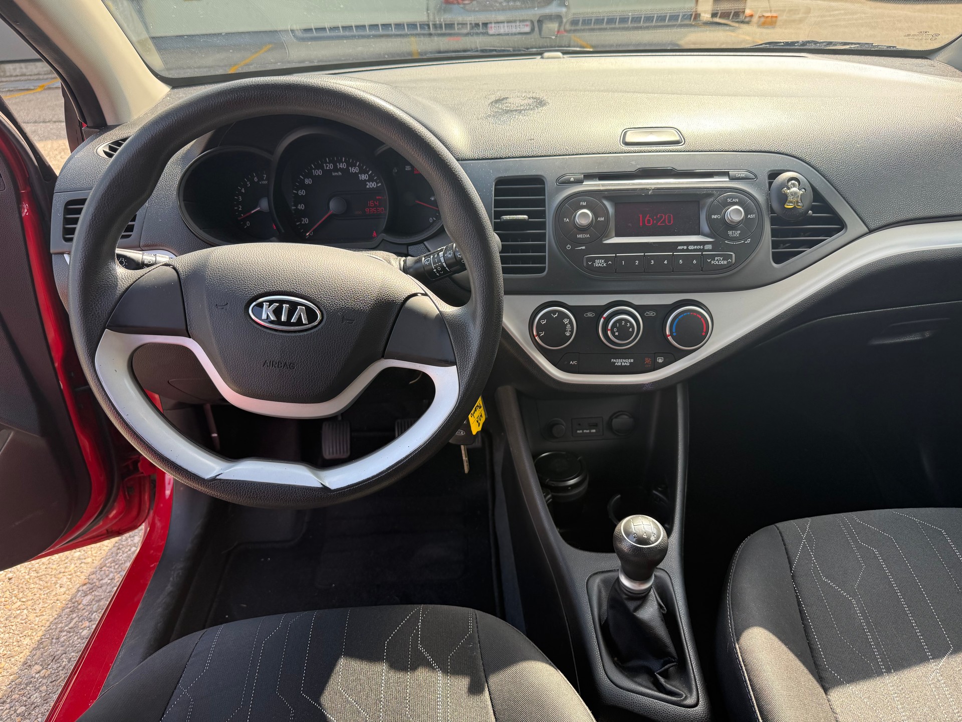 KIA Picanto 1.1 Style-image-9