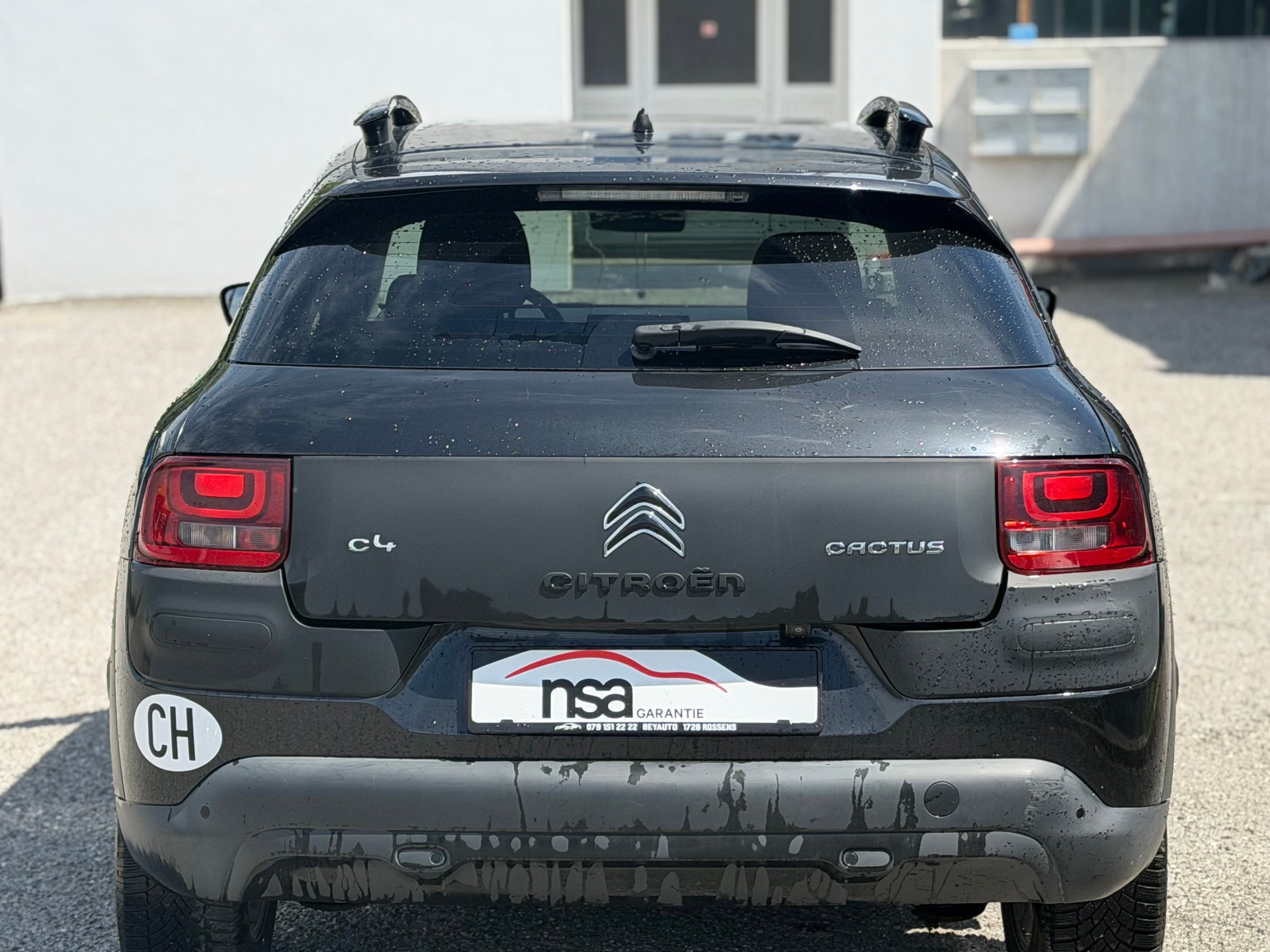 CITROEN C4 Cactus 1.2 e-VTi Shine ETG-image-4