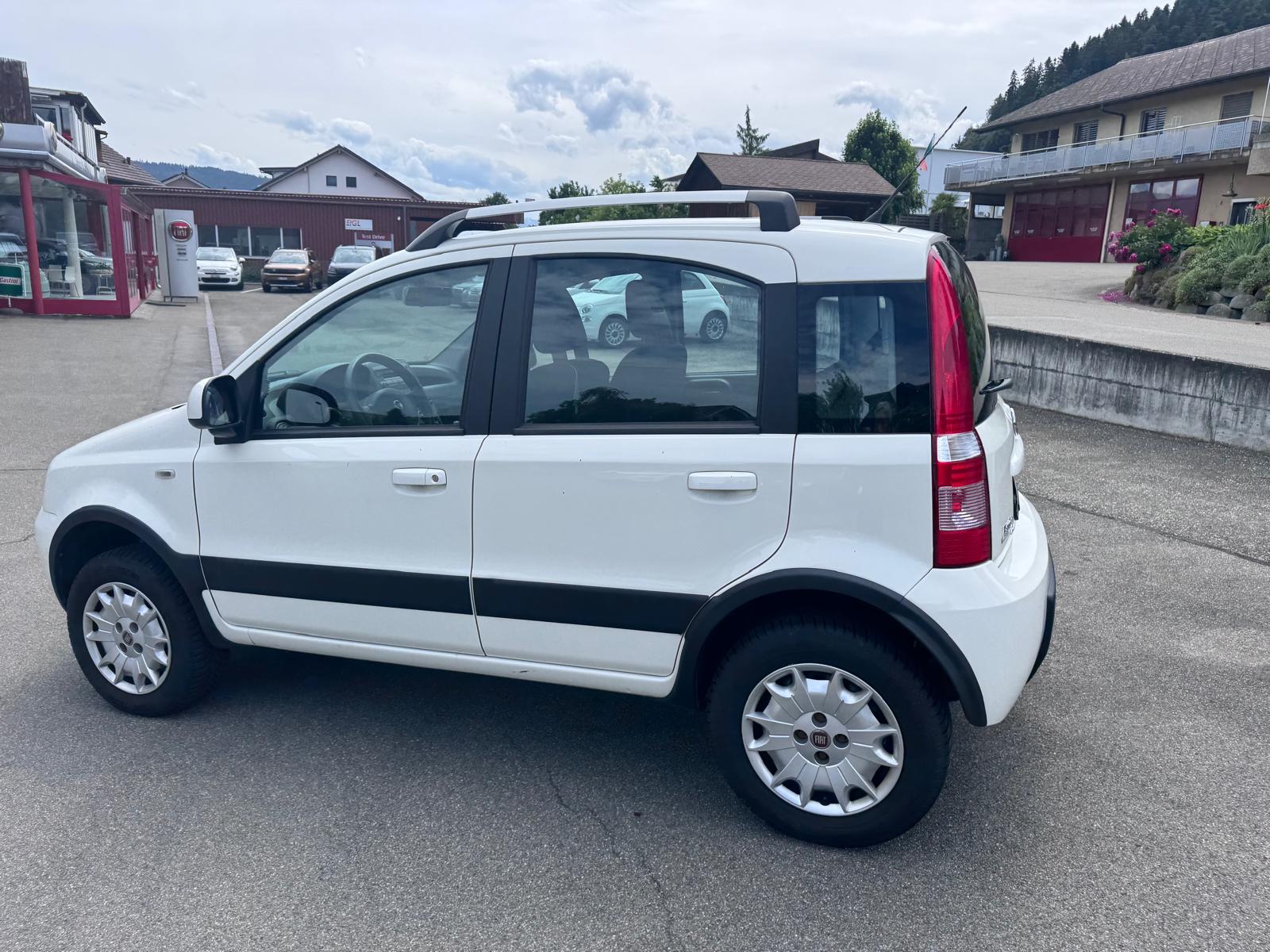 FIAT Panda 1.3 16V JTD Climbing 4x4-image-14