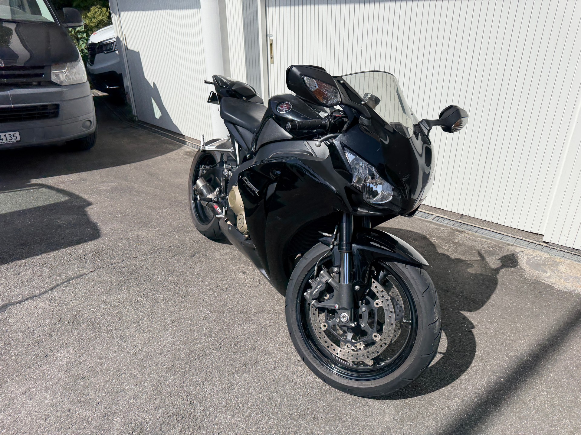 HONDA CBR 1000 RR Fireblade-image-3
