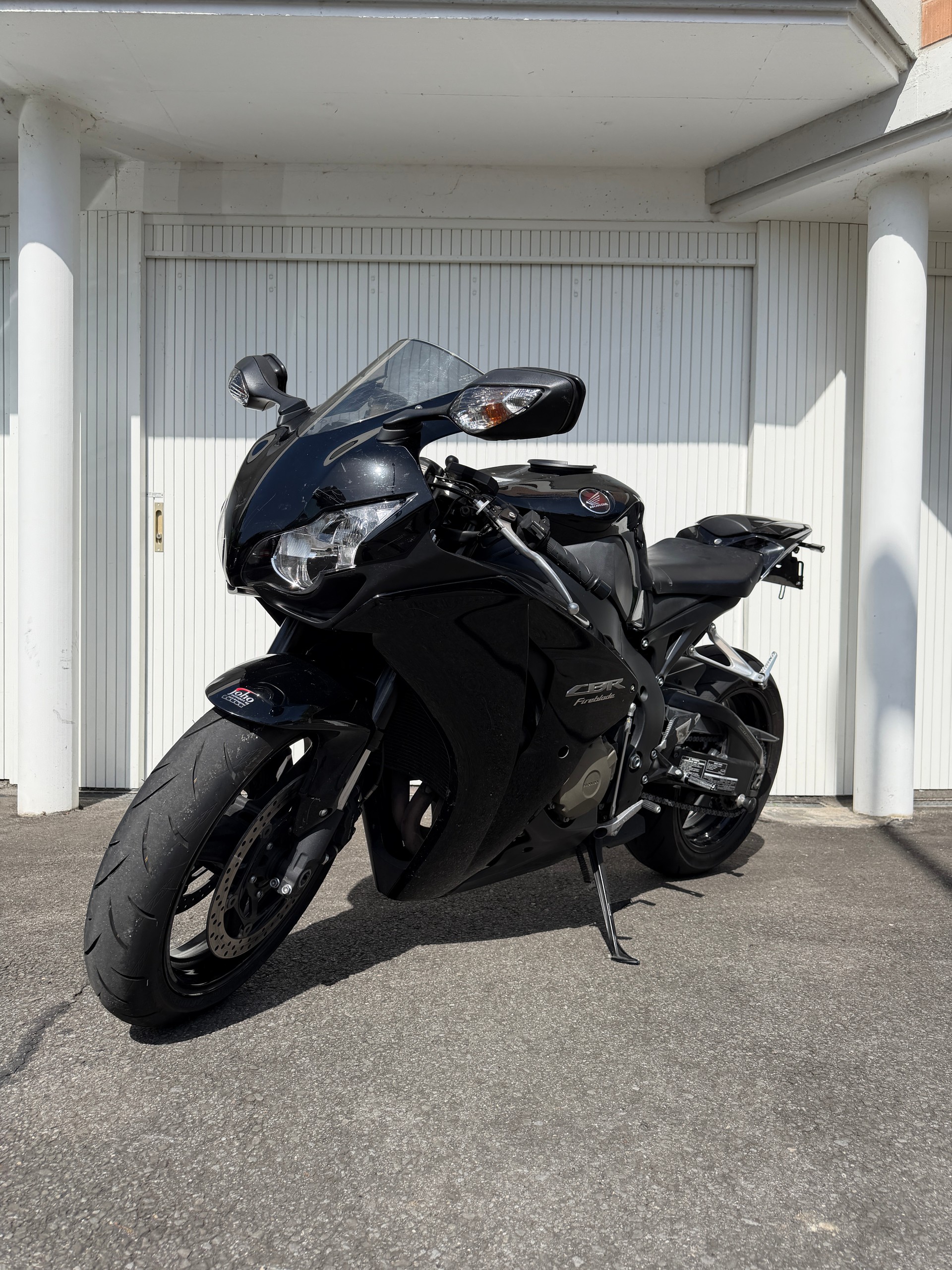 HONDA CBR 1000 RR Fireblade-image-5