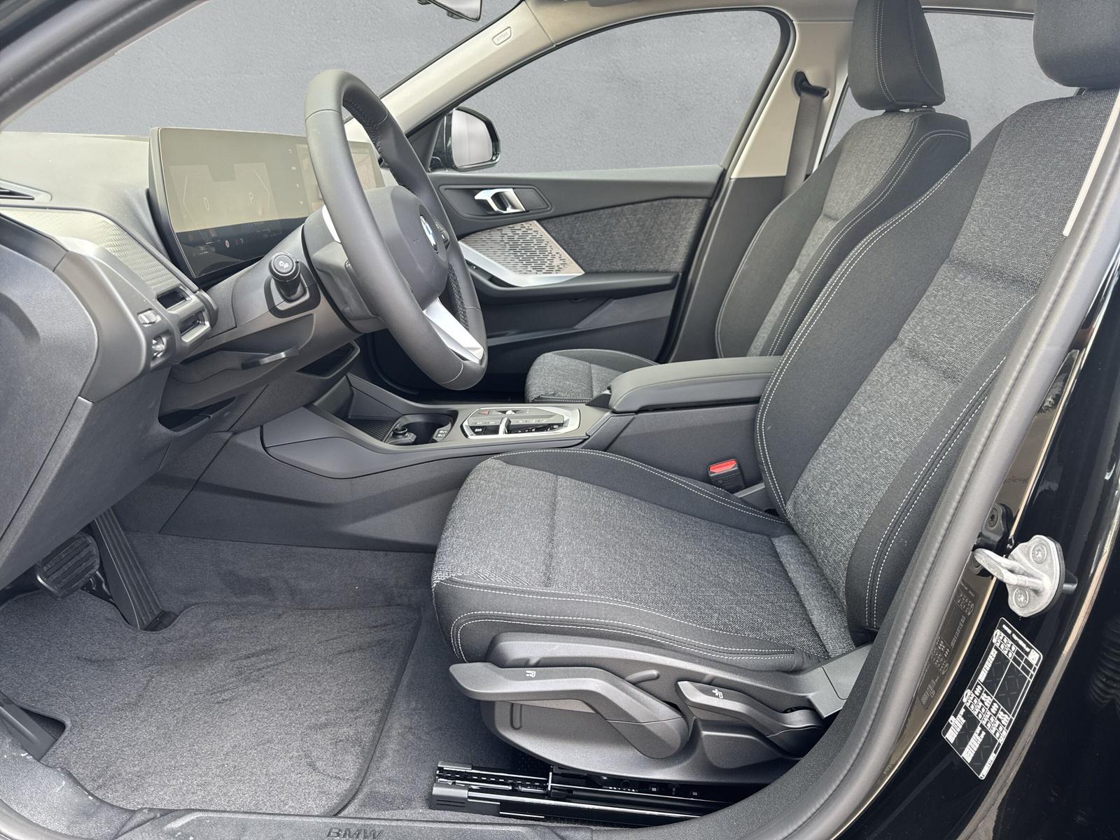 BMW 116 Hatch F70 (CH) 📍-image-10