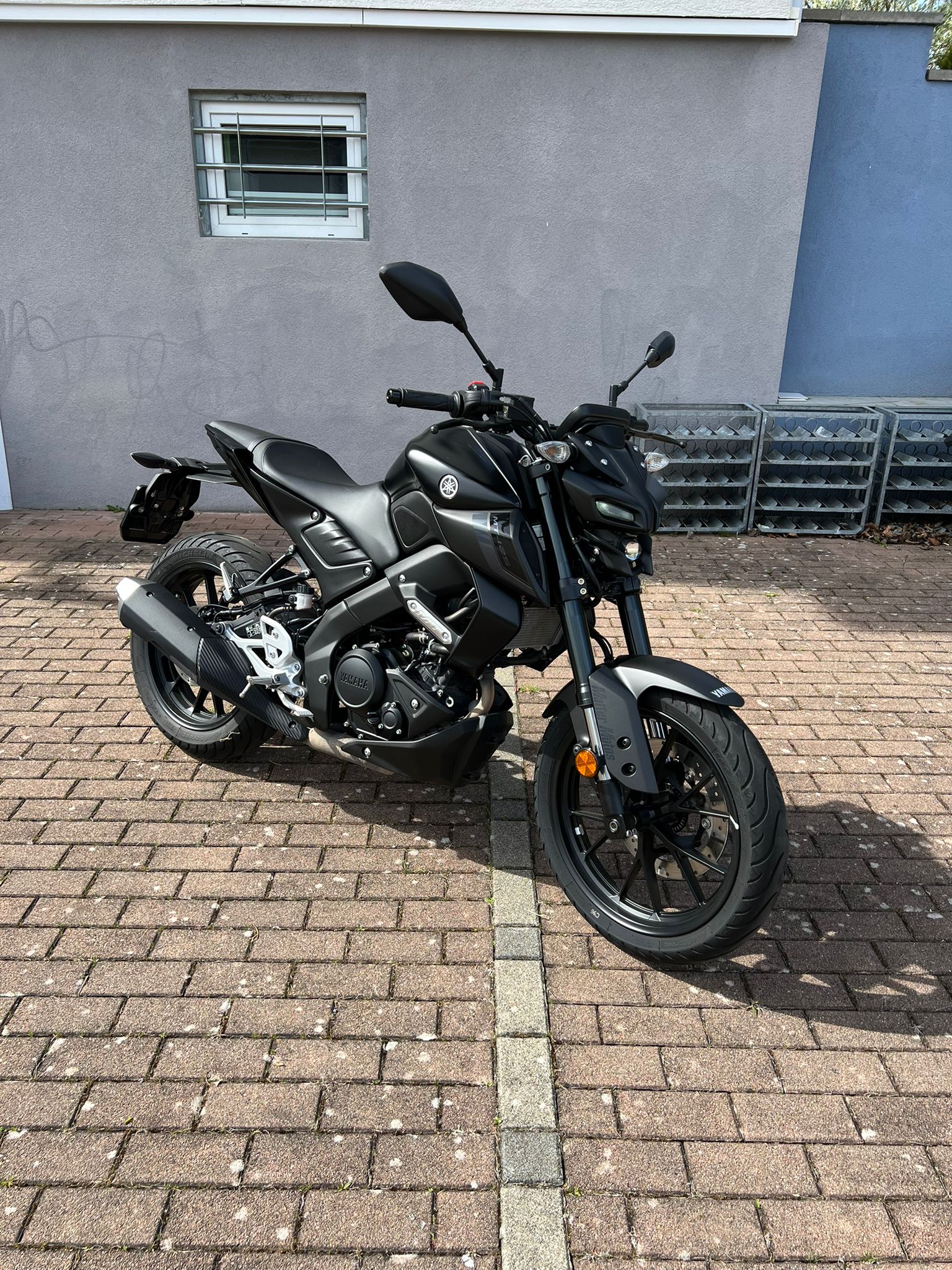 YAMAHA MT-125-image-0
