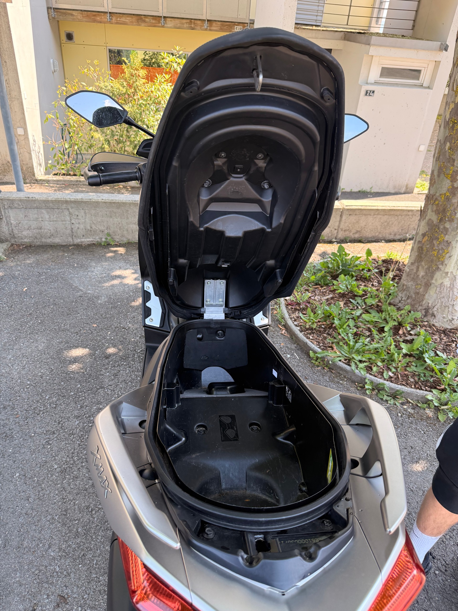 YAMAHA X-MaxYP 125 R ABS-image-4