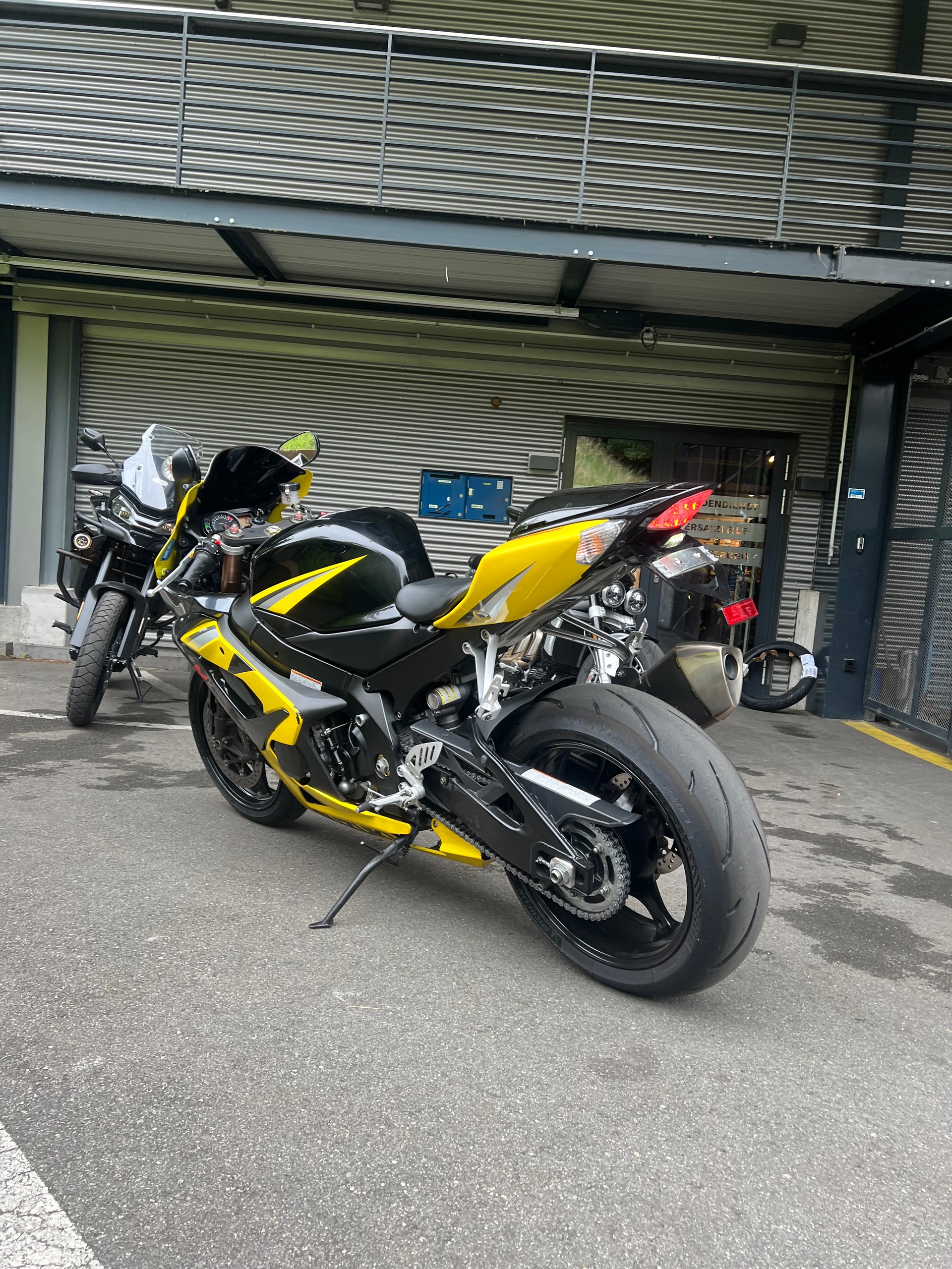 SUZUKI GSX-R 1000 K5/K6-image-3