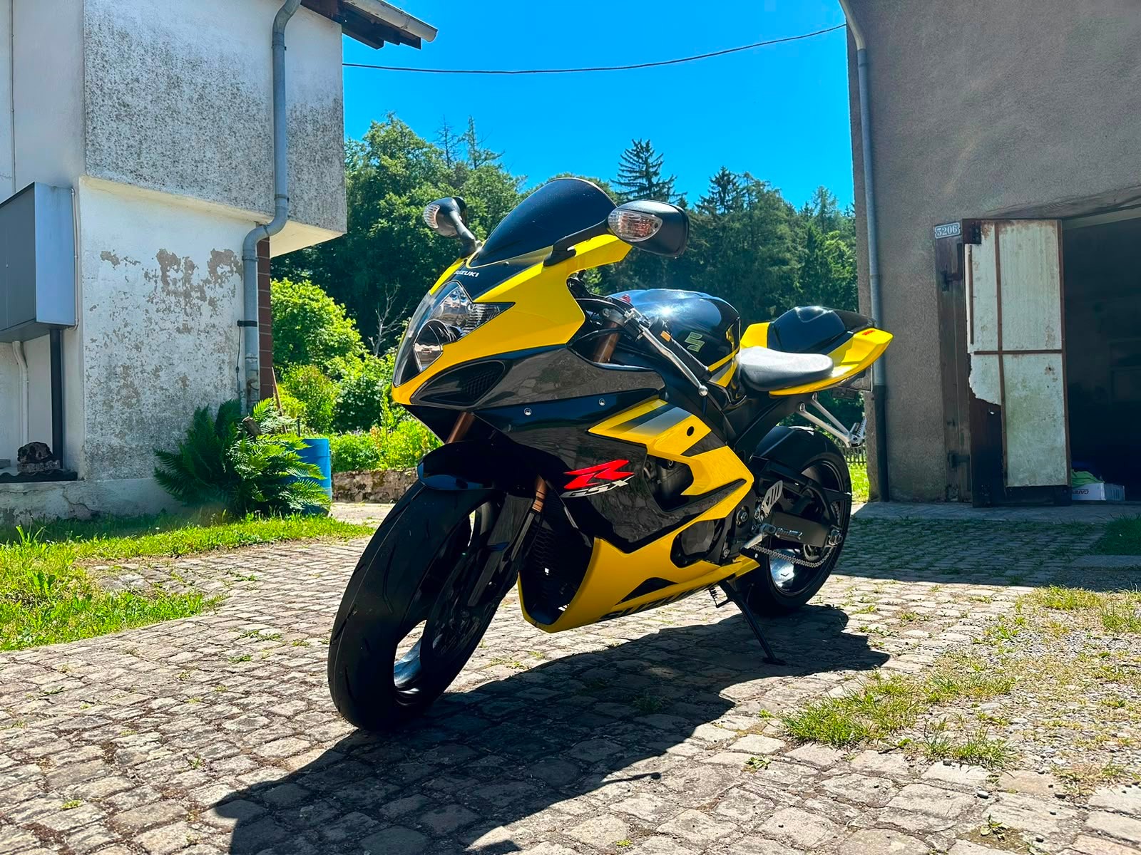 SUZUKI GSX-R 1000 K5/K6-image-4