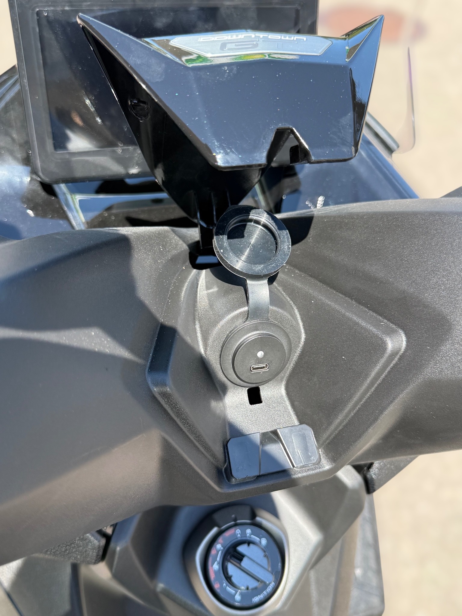 KYMCO Downtown 350 GT-image-1