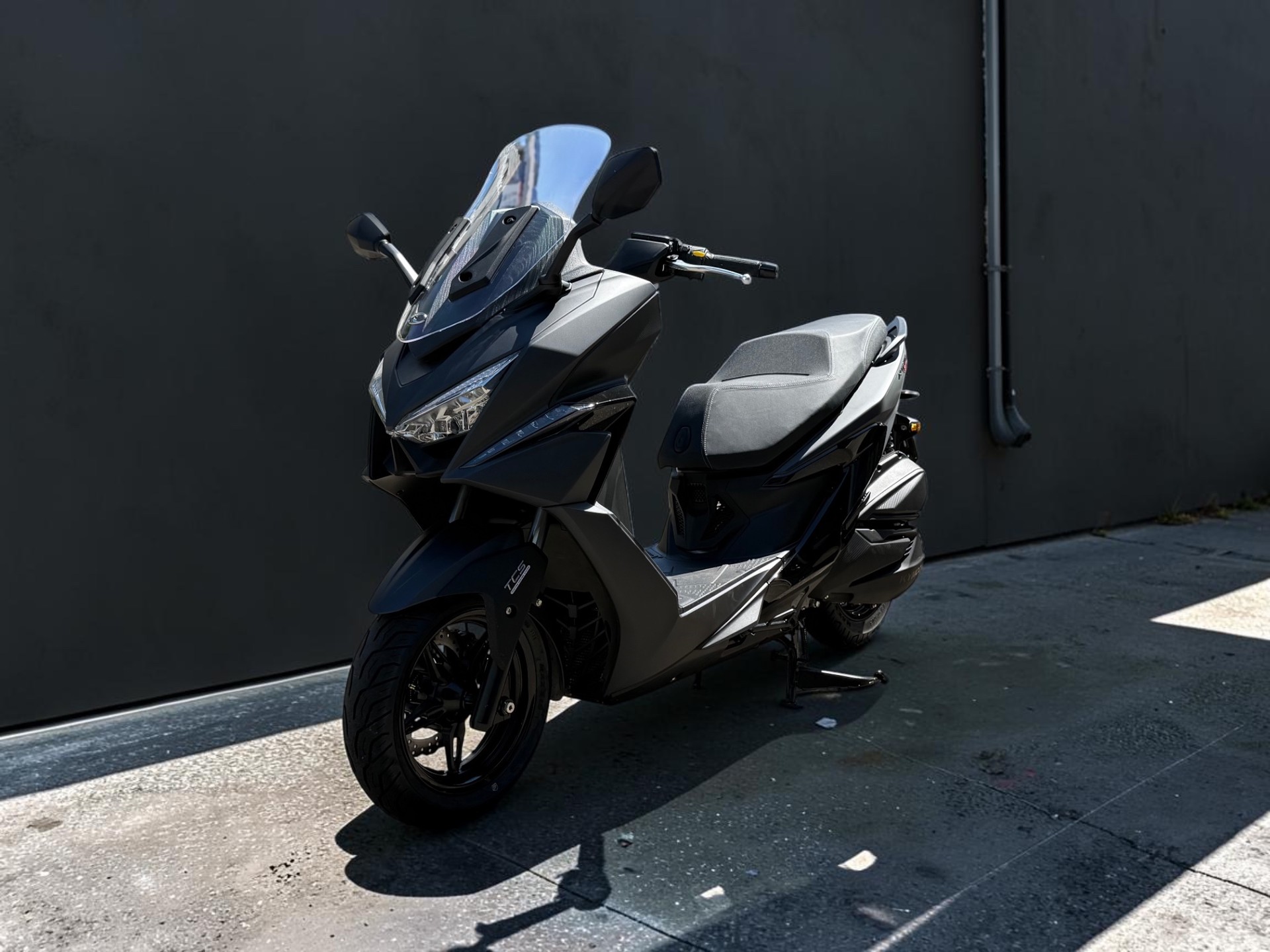 KYMCO Downtown 350 GT-image-10
