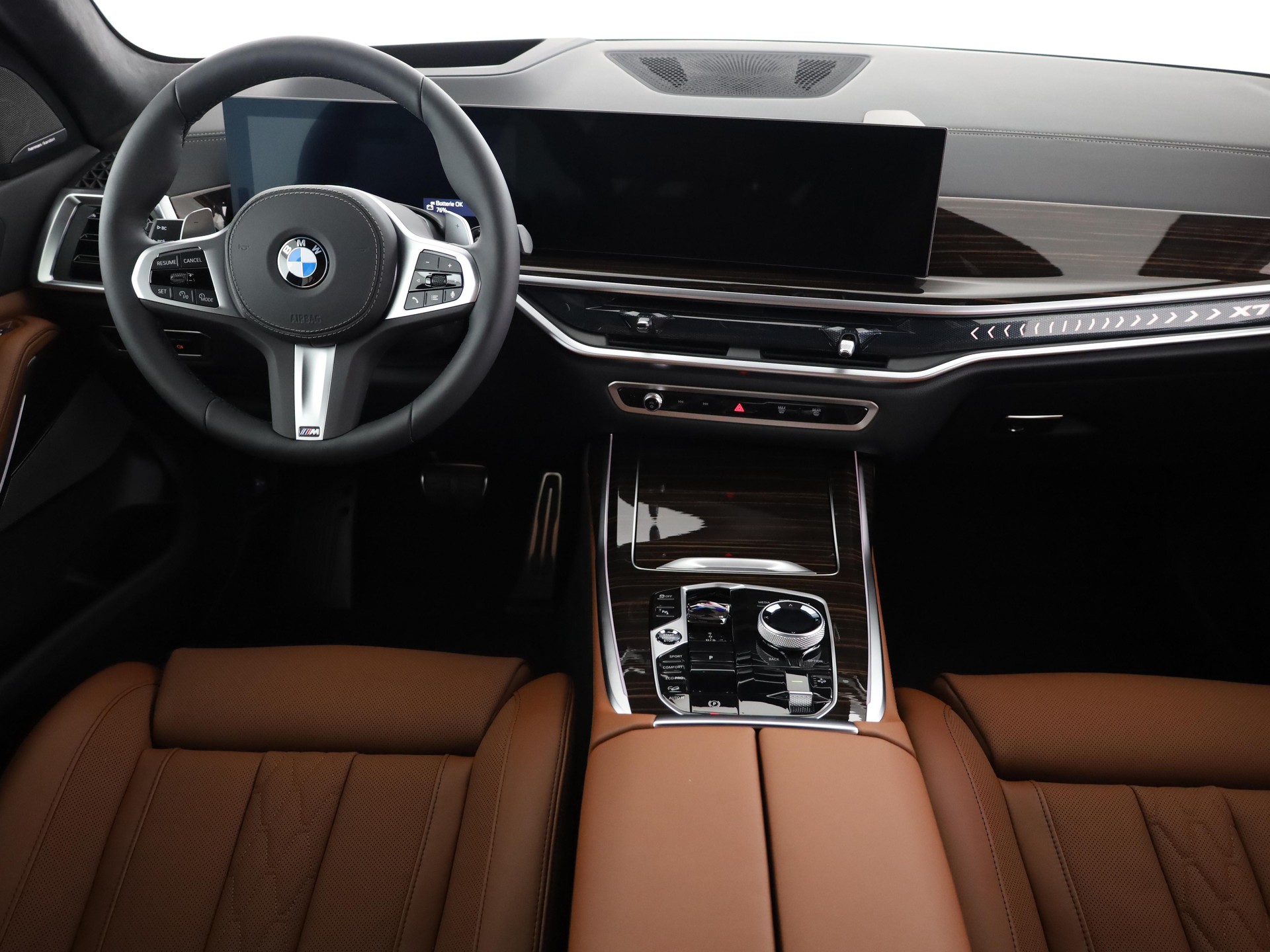 BMW X7 40i xDrive SAG-image-18