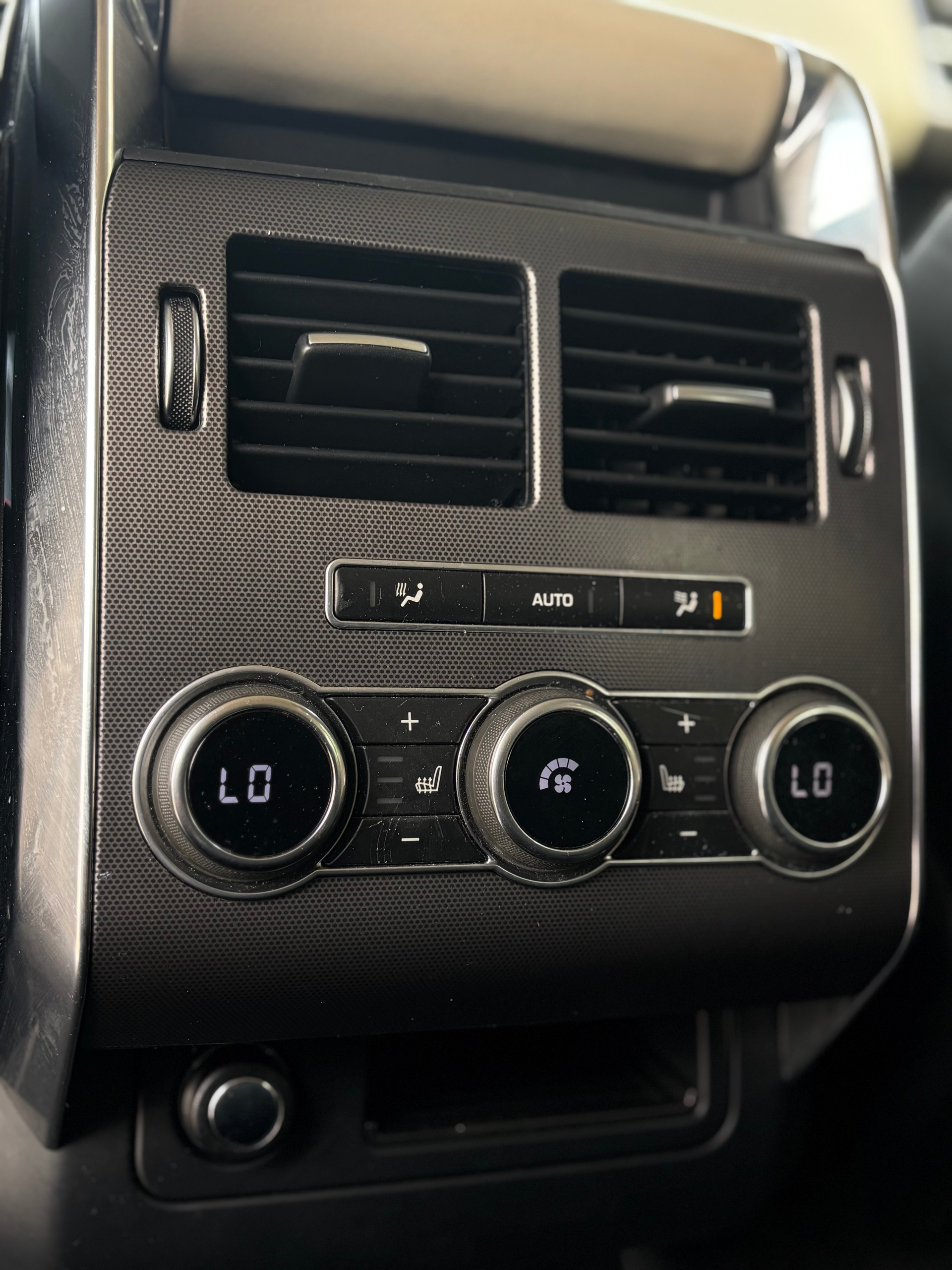 LAND ROVER Range Rover Sport 3.0 SDV6 SE Automatic-image-10