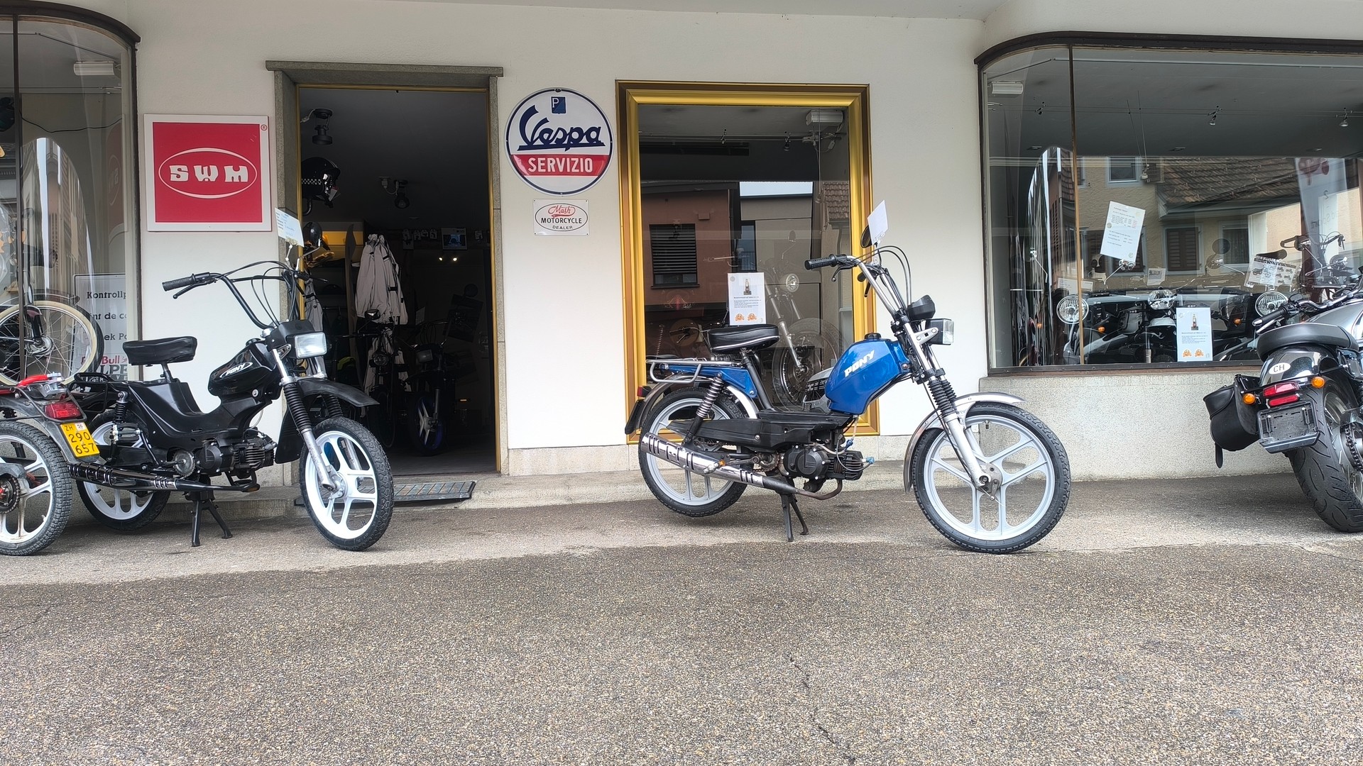 PONY GTX-image-0