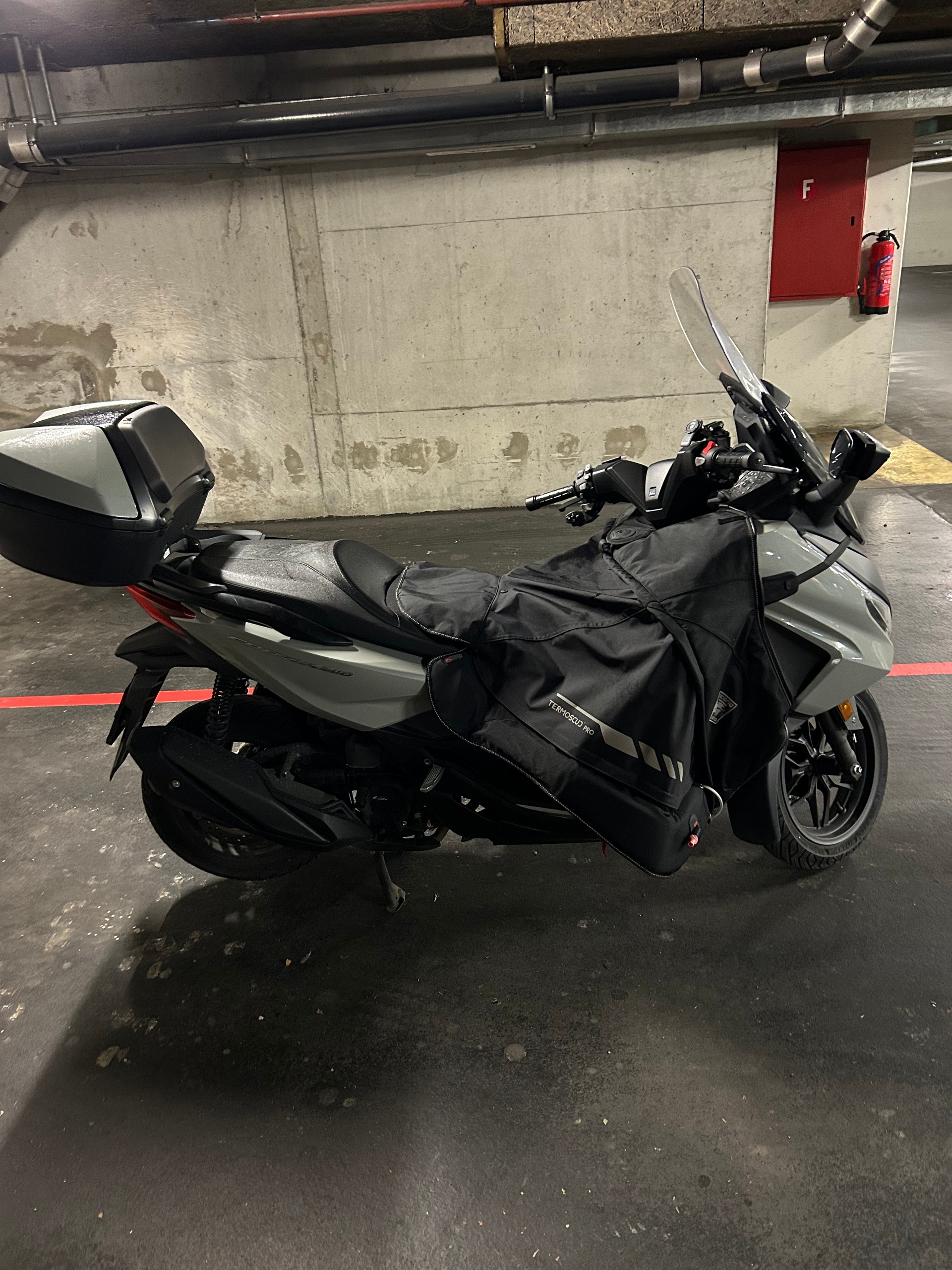 HONDA NSS 350 Smart Top Box-image-2