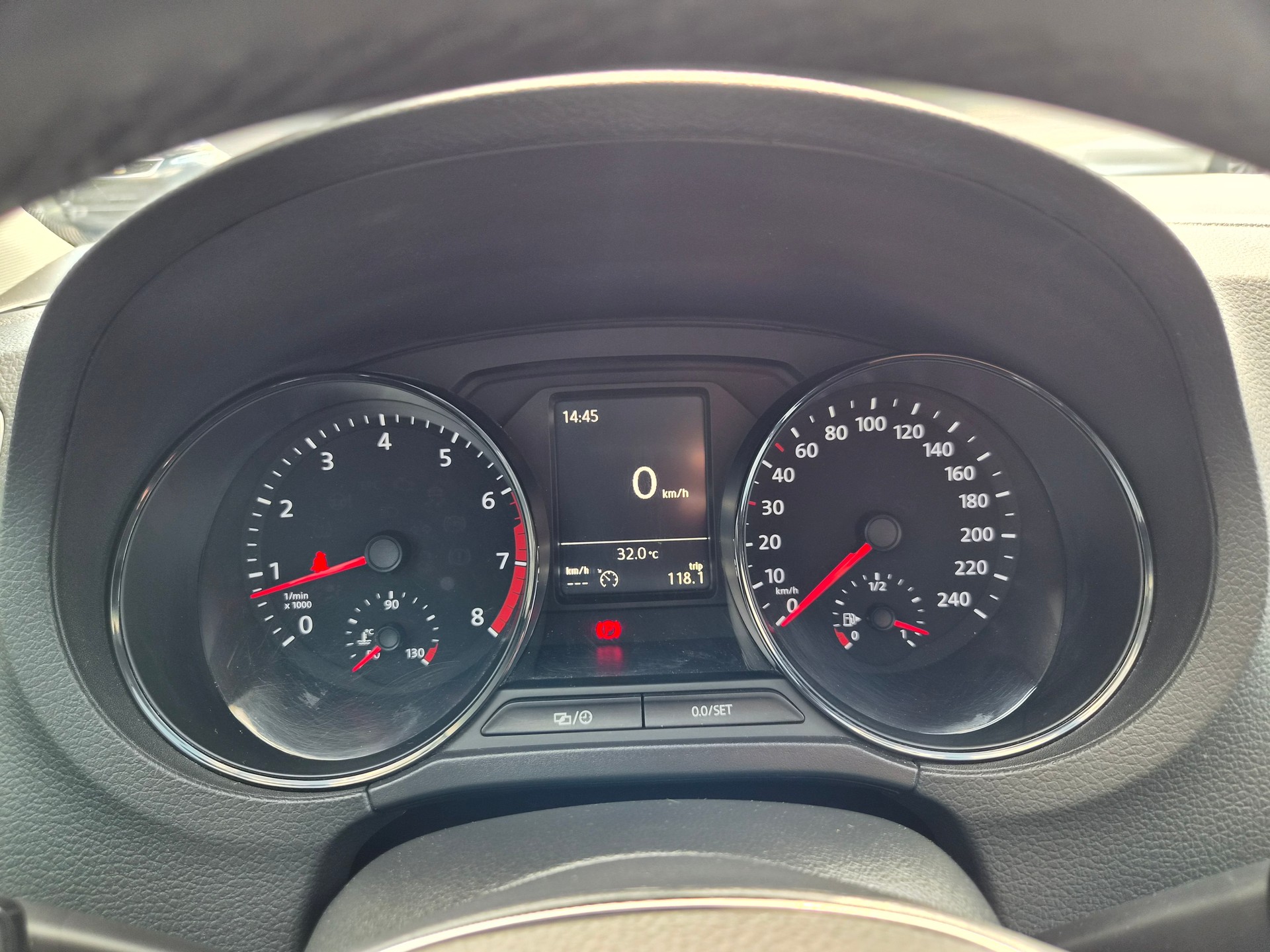 VW Polo 1.2 TSI BMT Value-image-14