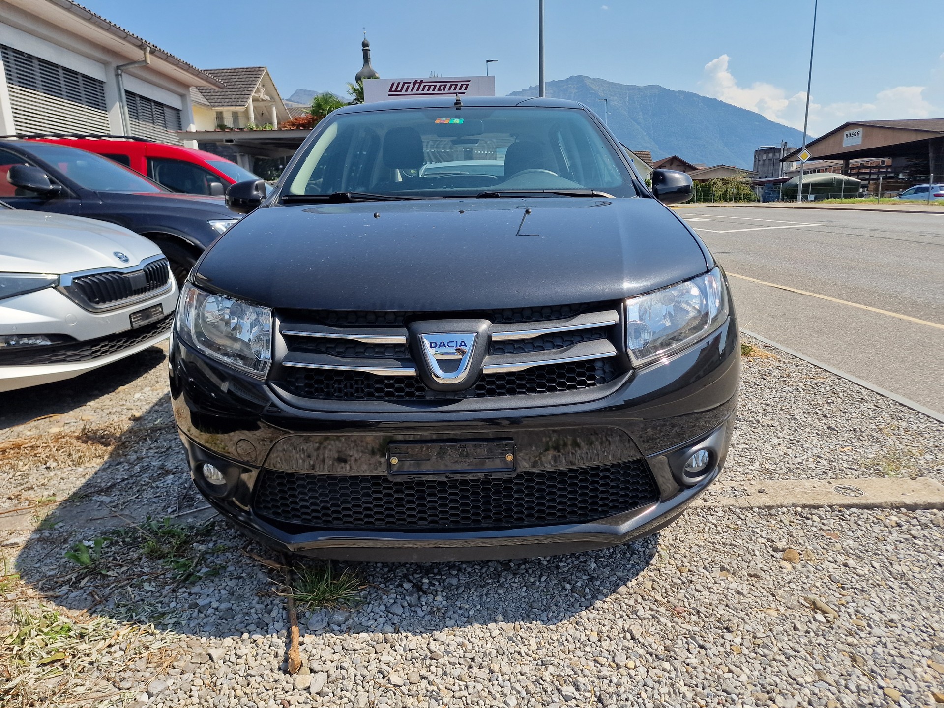 DACIA Sandero Tce 90 Lauréate 12Mt Gara MFK Neu-showroom-element-2