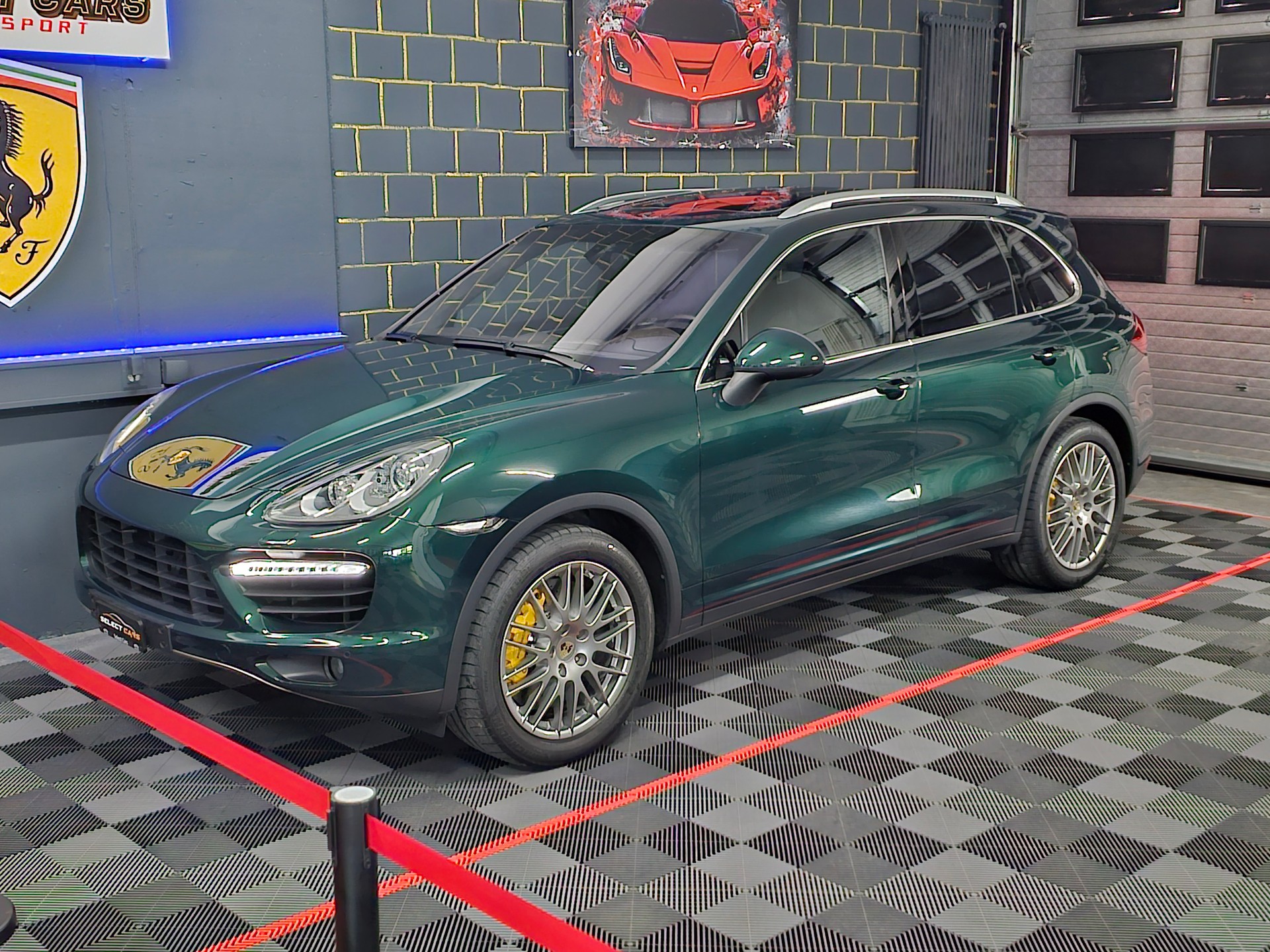 PORSCHE Cayenne Turbo-image-3