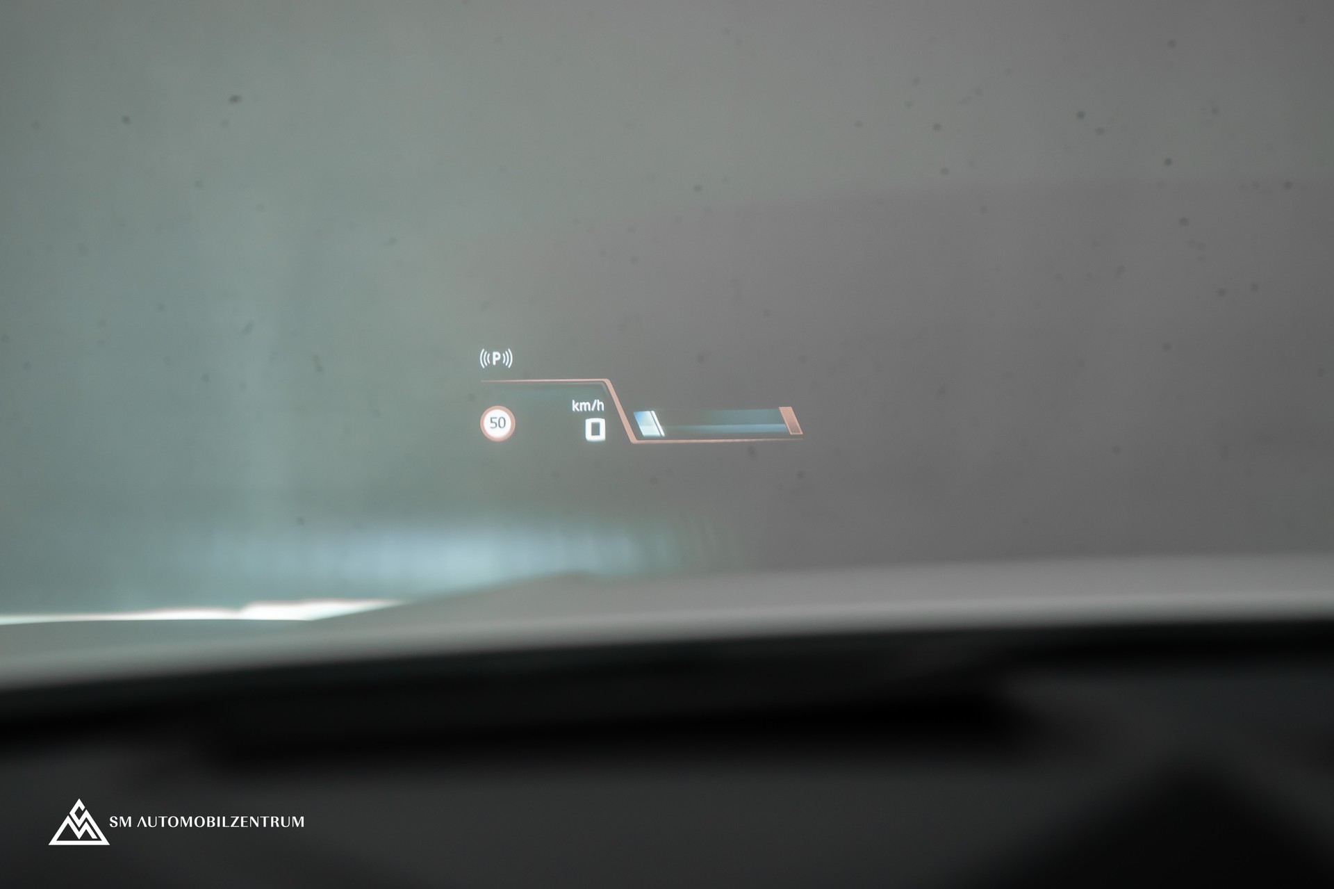 BMW M135i xDrive / Head-Up / 360° / Memorysitze / Iconic Glow-image-15