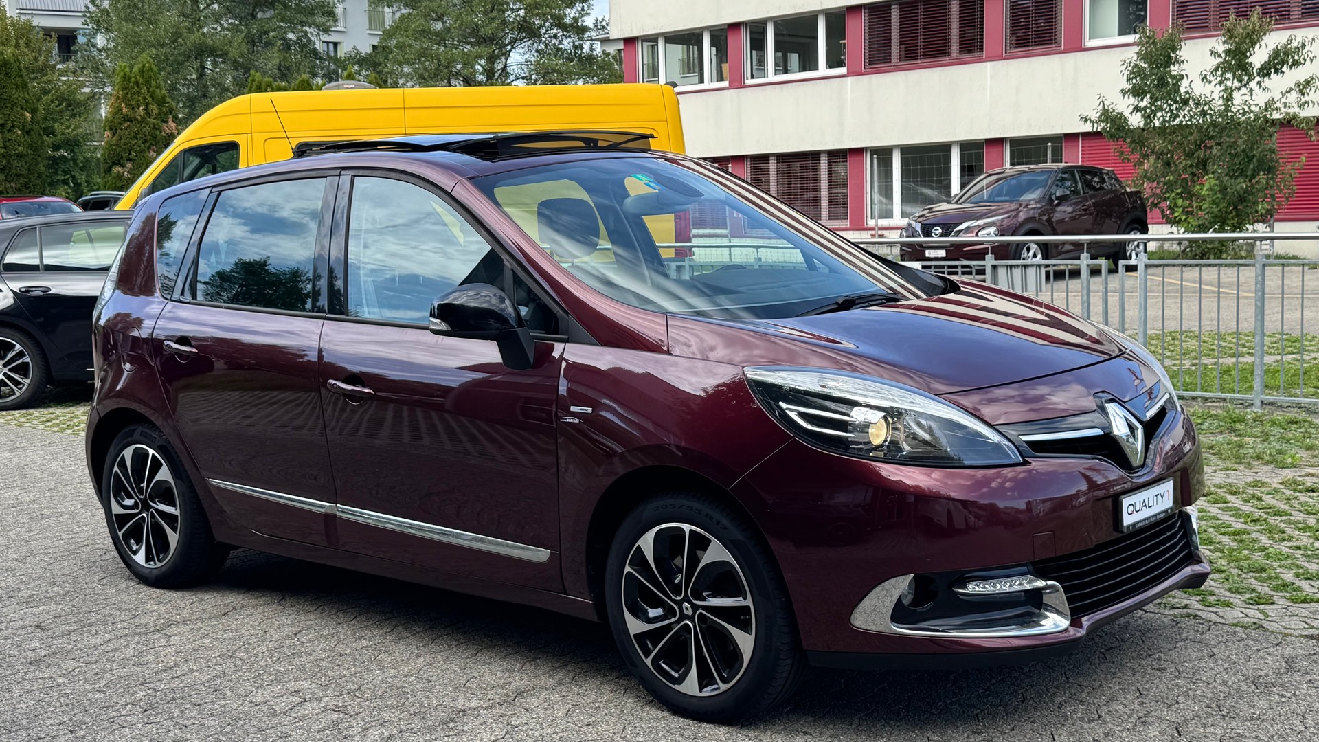 RENAULT Scénic 1.5 dCi Bose-image-2