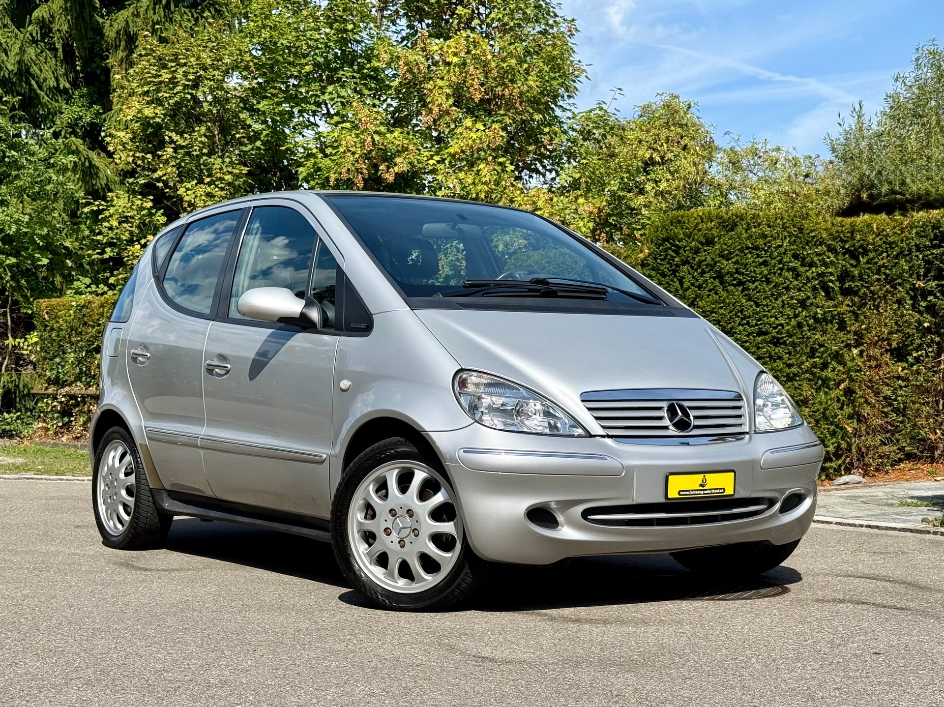 MERCEDES-BENZ A 190 Elégance Automatik | Nur 103’000 km | Frisch ab MFK