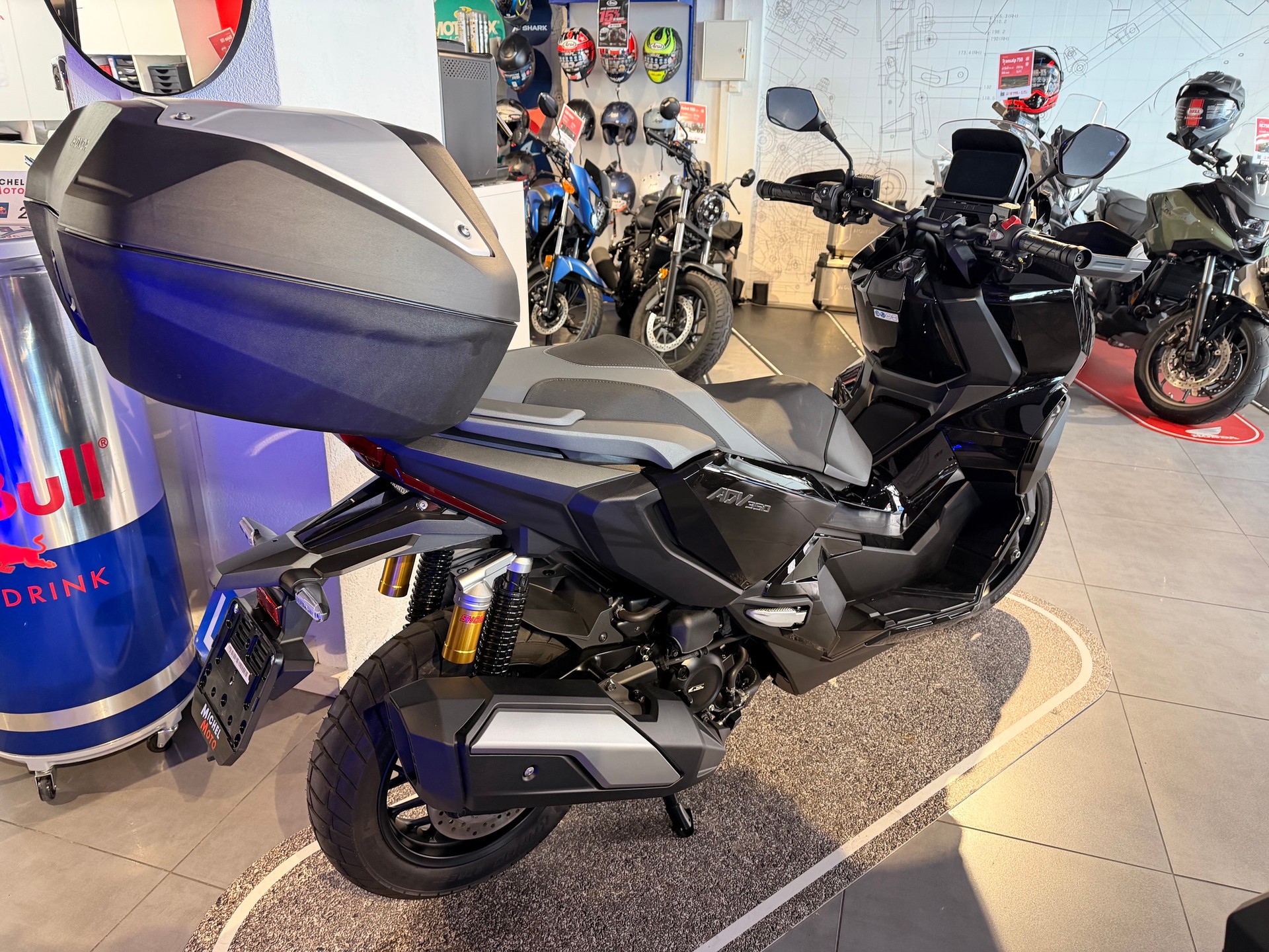 HONDA ADV 350-image-2