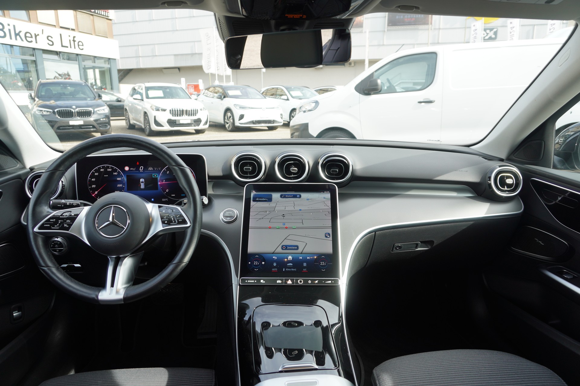 MERCEDES-BENZ C 200 d T-image-15