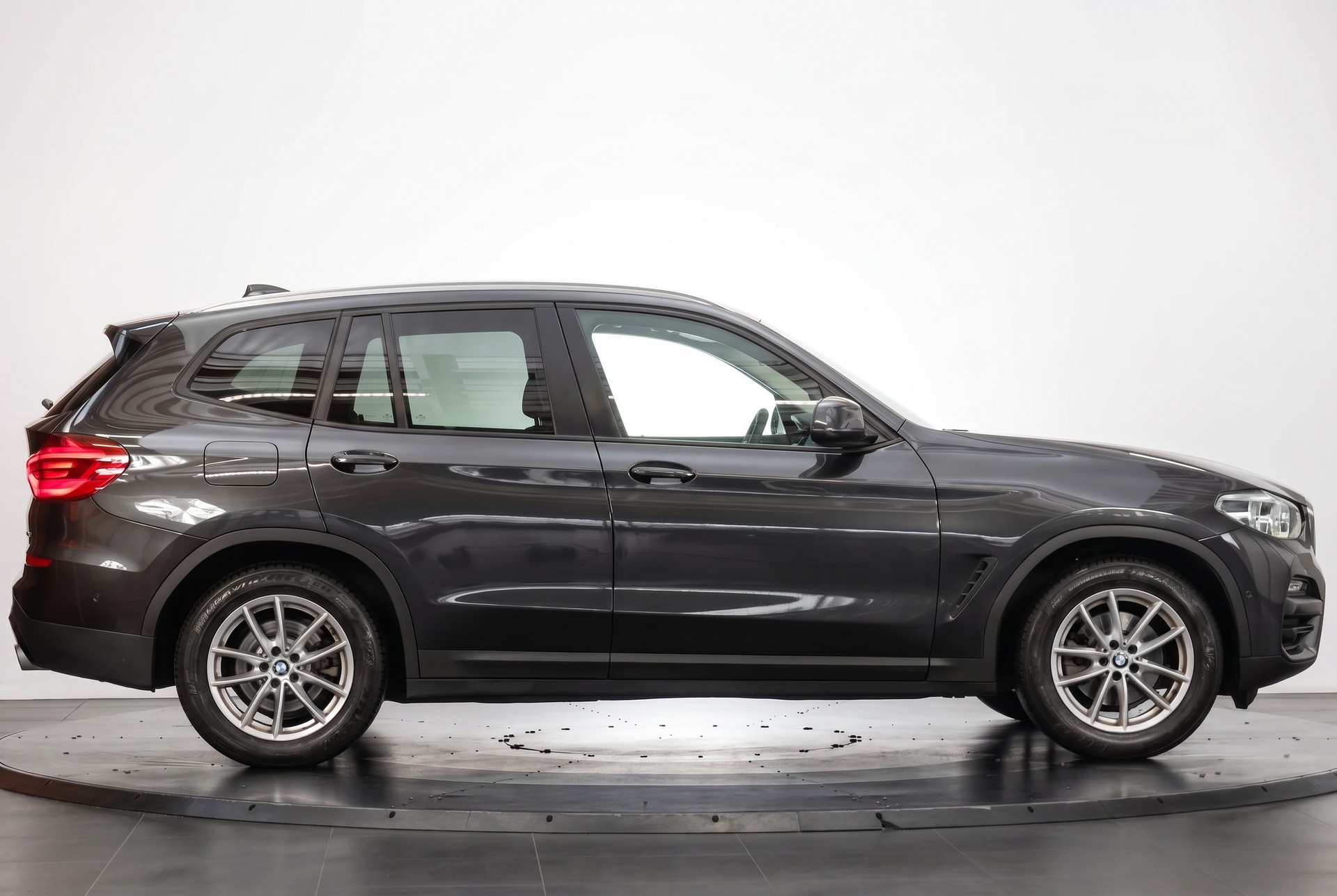 BMW X3 xDrive 20i Steptronic Toit panoramique / Head-Up Display / Driving Assistant Plus-image-5
