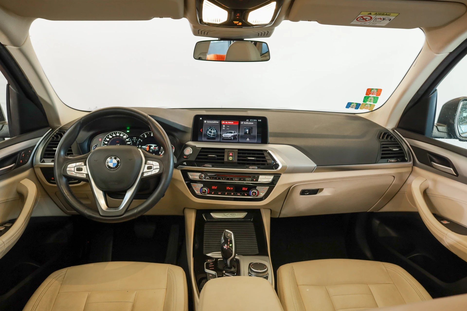 BMW X3 xDrive 20i Steptronic Toit panoramique / Head-Up Display / Driving Assistant Plus-image-10