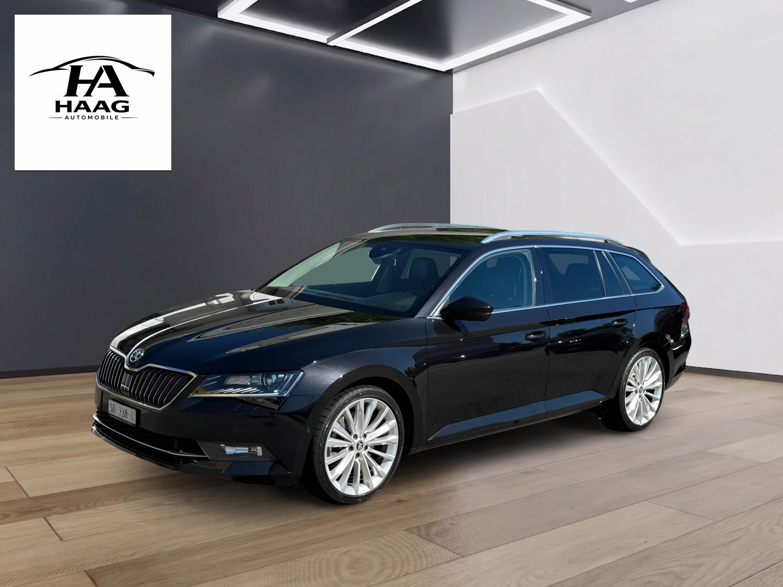 SKODA Superb Combi 2.0 TSI Ambition DSG 4x4-showroom-element-1