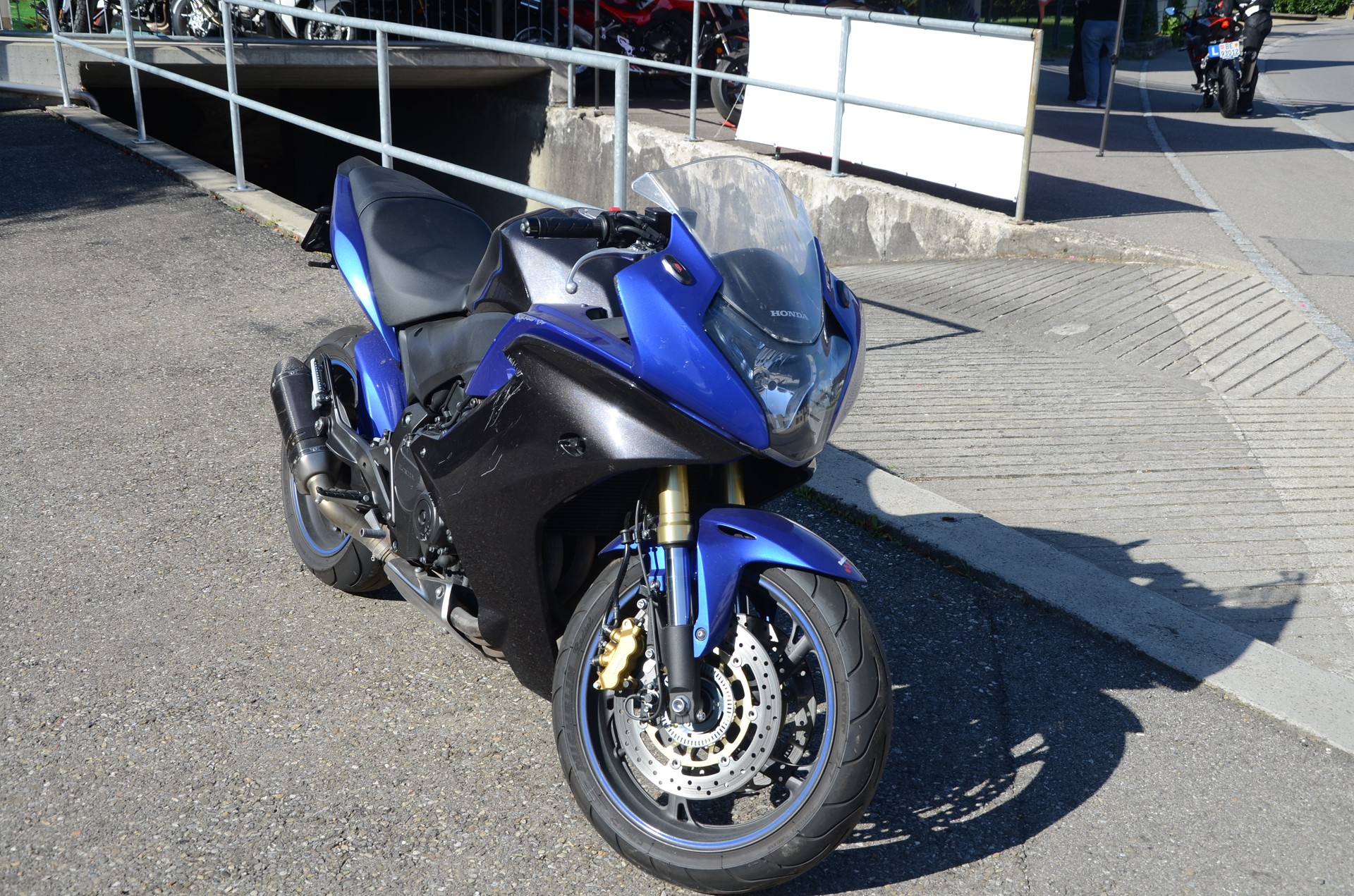 HONDA CBR 600 FA ABS-image-3